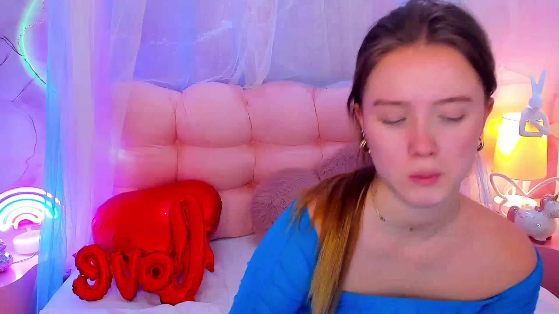Gallery image thumbnail from Beatrizz's myfreecams stream on, 02/20/2026, 12:58 image 1 of 20