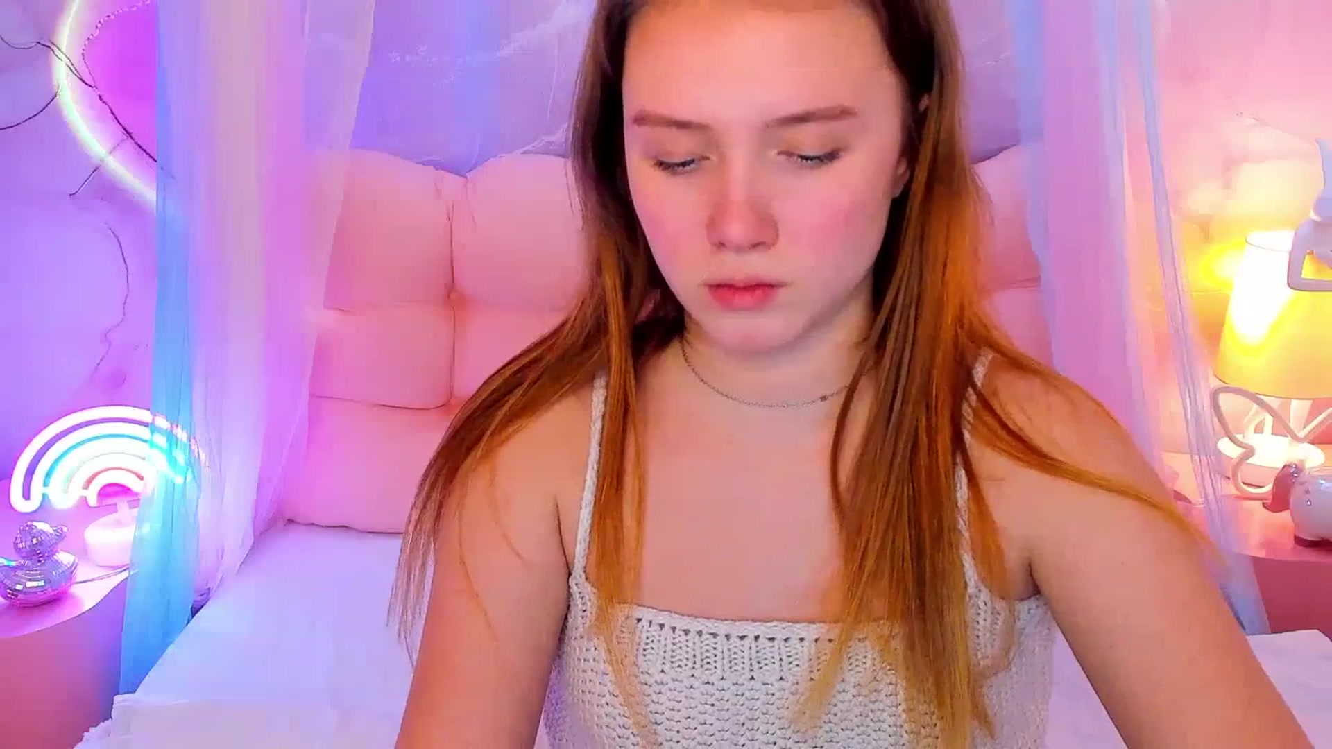 Gallery image thumbnail from Beatrizz's myfreecams stream on, 02/23/2026, 12:35 image 2 of 20