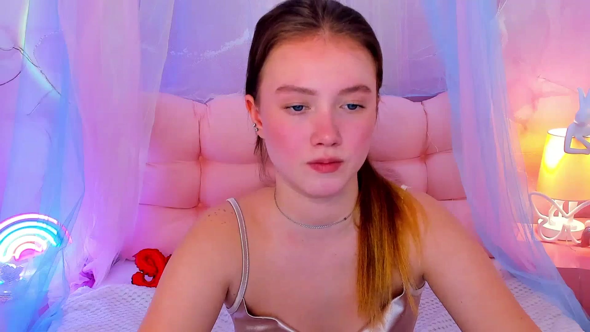 Gallery image thumbnail from Beatrizz's myfreecams stream on, 02/24/2026, 09:30 image 7 of 20