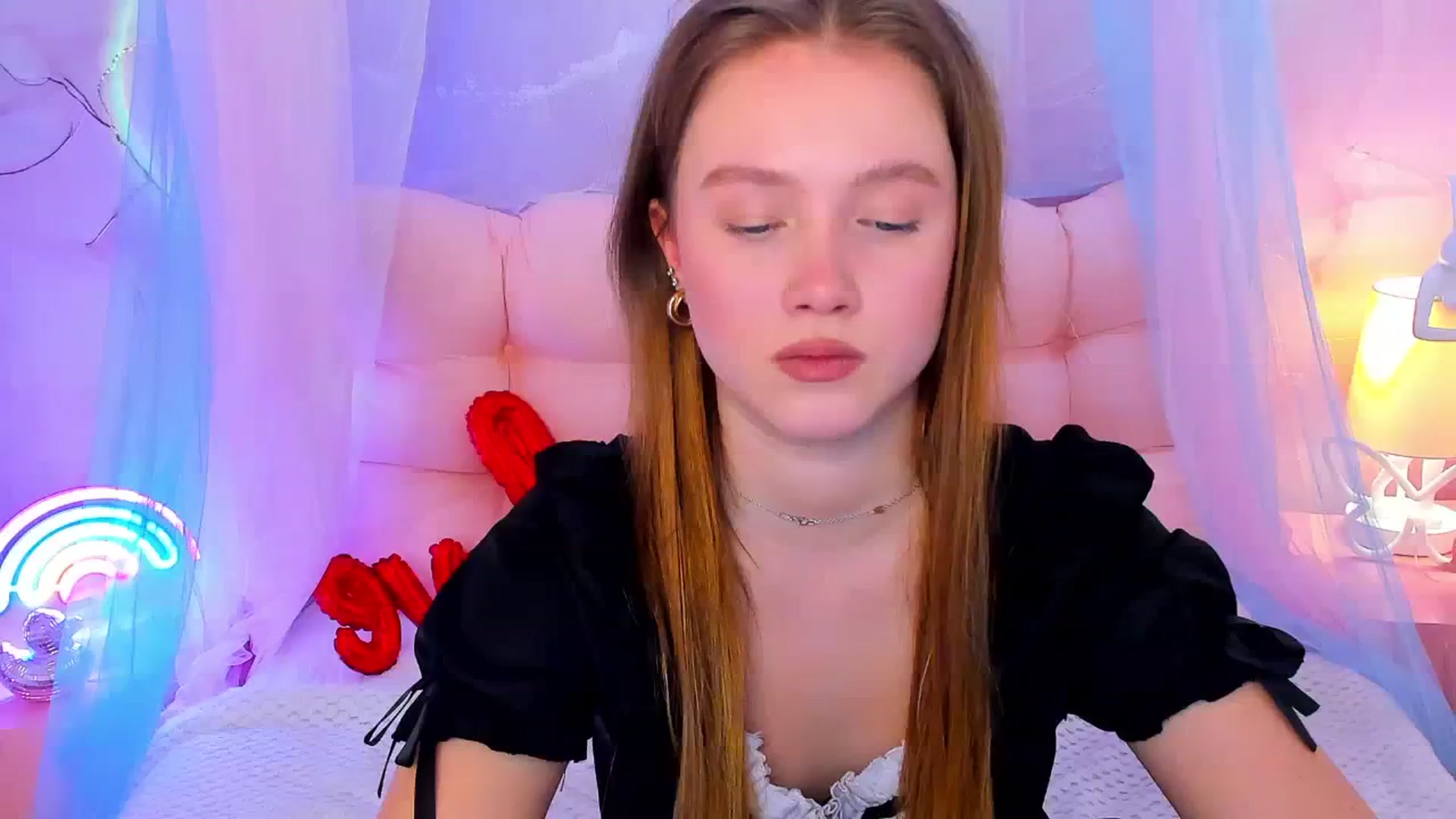 Gallery image thumbnail from Beatrizz's myfreecams stream on, 02/25/2026, 09:35 image 1 of 20