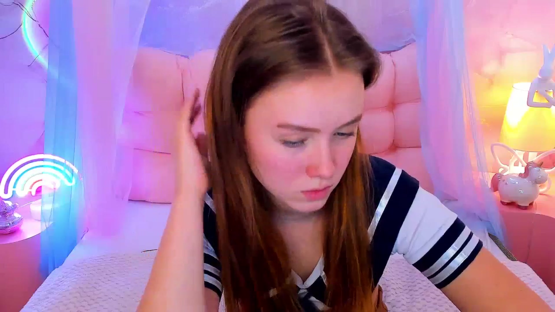 Gallery image thumbnail from Beatrizz's myfreecams stream on, 03/03/2026, 12:16 image 18 of 20