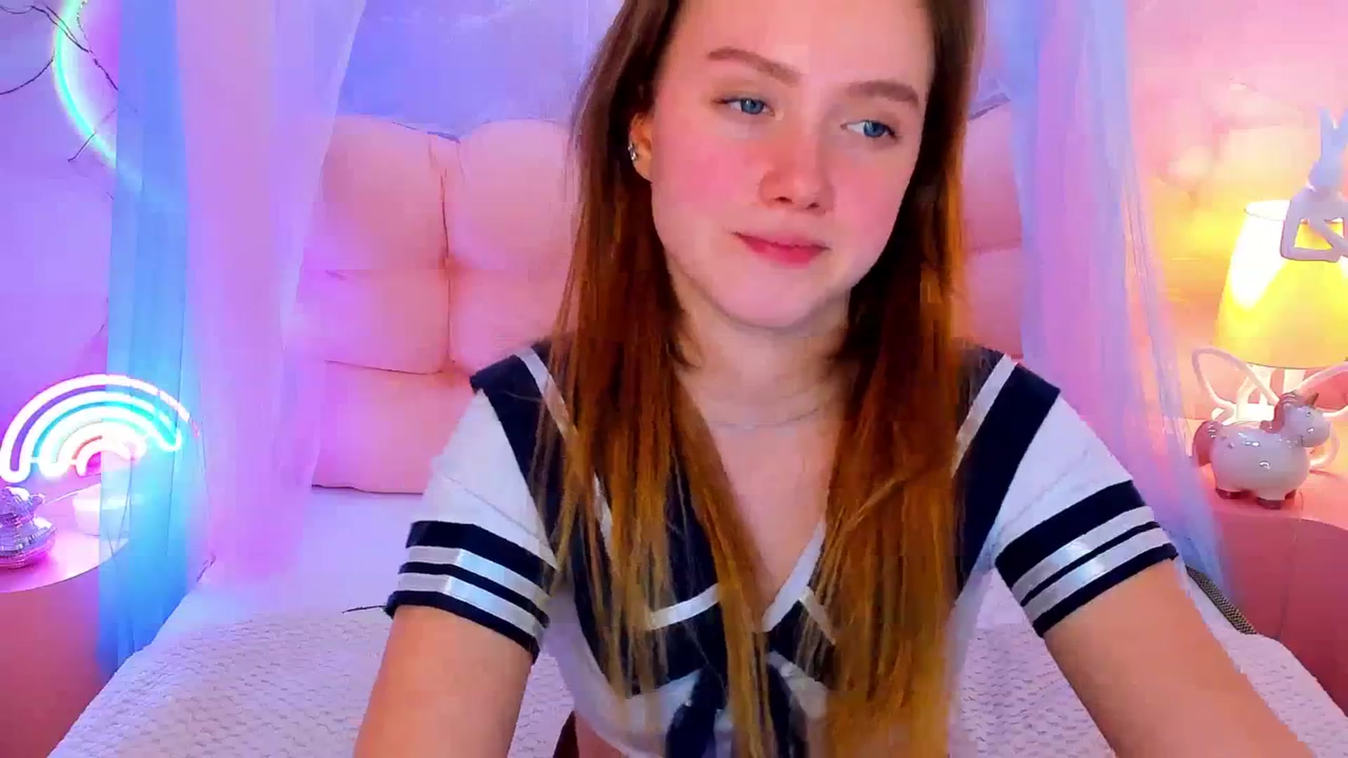 Gallery image thumbnail from Beatrizz's myfreecams stream on, 03/03/2026, 12:16 image 9 of 20