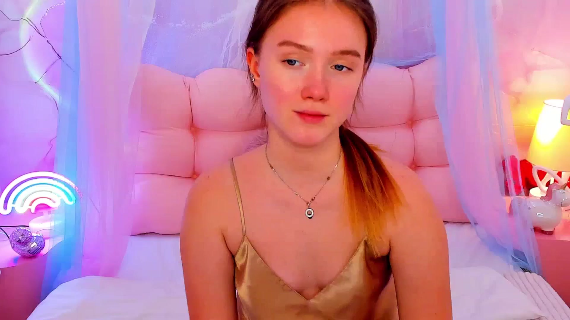 Gallery image thumbnail from Beatrizz's myfreecams stream on, 03/09/2026, 11:44 image 19 of 20