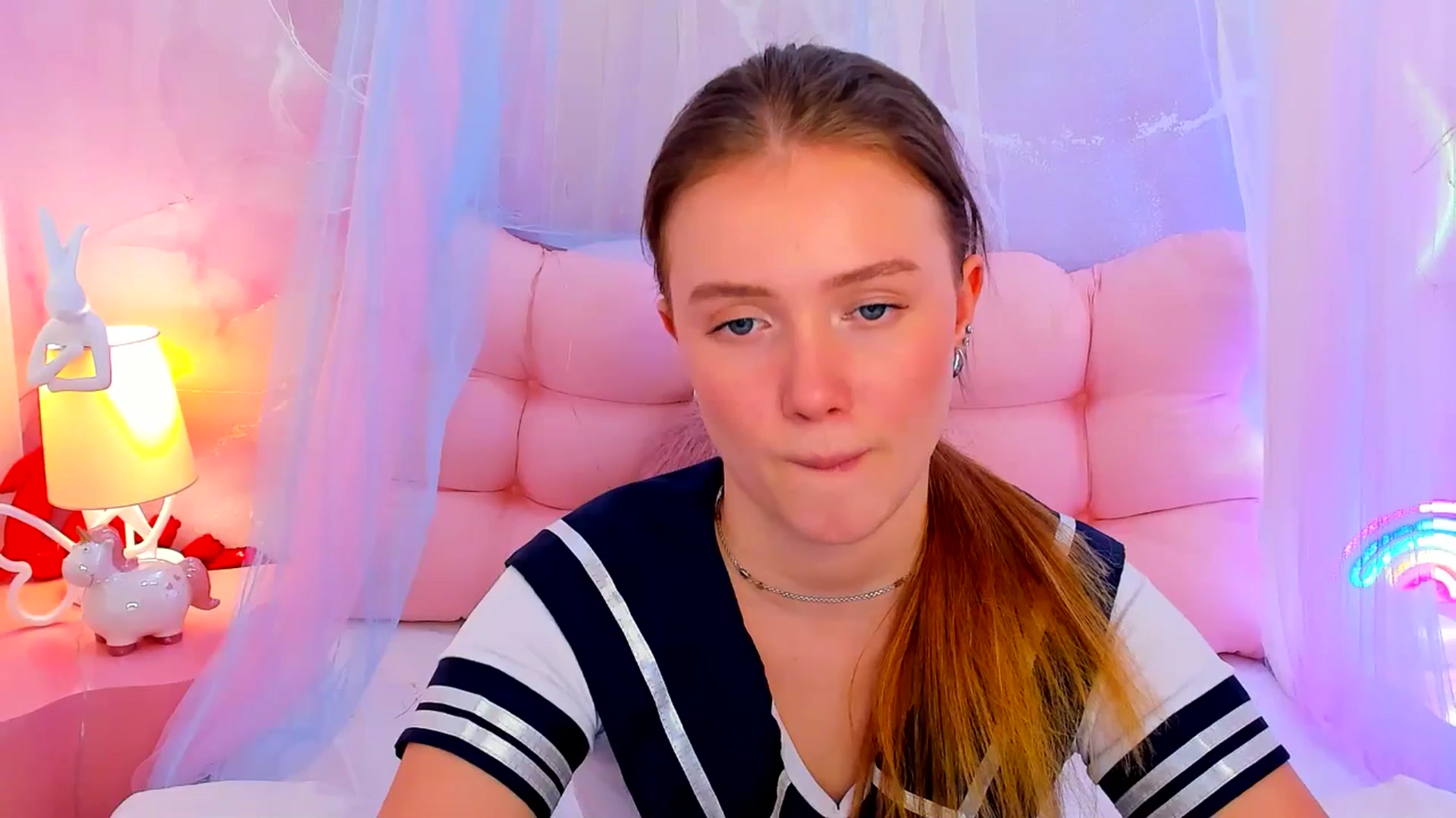 Gallery image thumbnail from Beatrizz's myfreecams stream on, 03/10/2026, 12:24 image 18 of 20