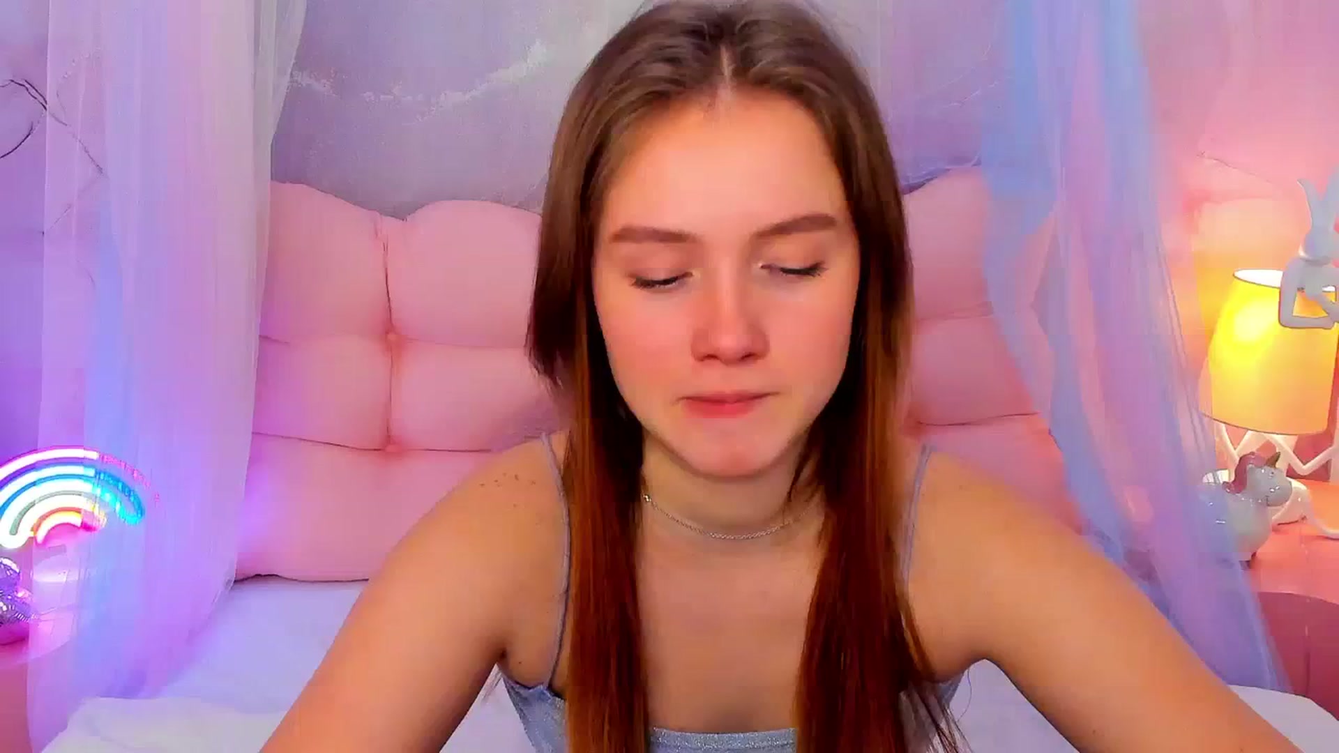 Gallery image thumbnail from Beatrizz's myfreecams stream on, 03/15/2026, 11:28 image 2 of 20