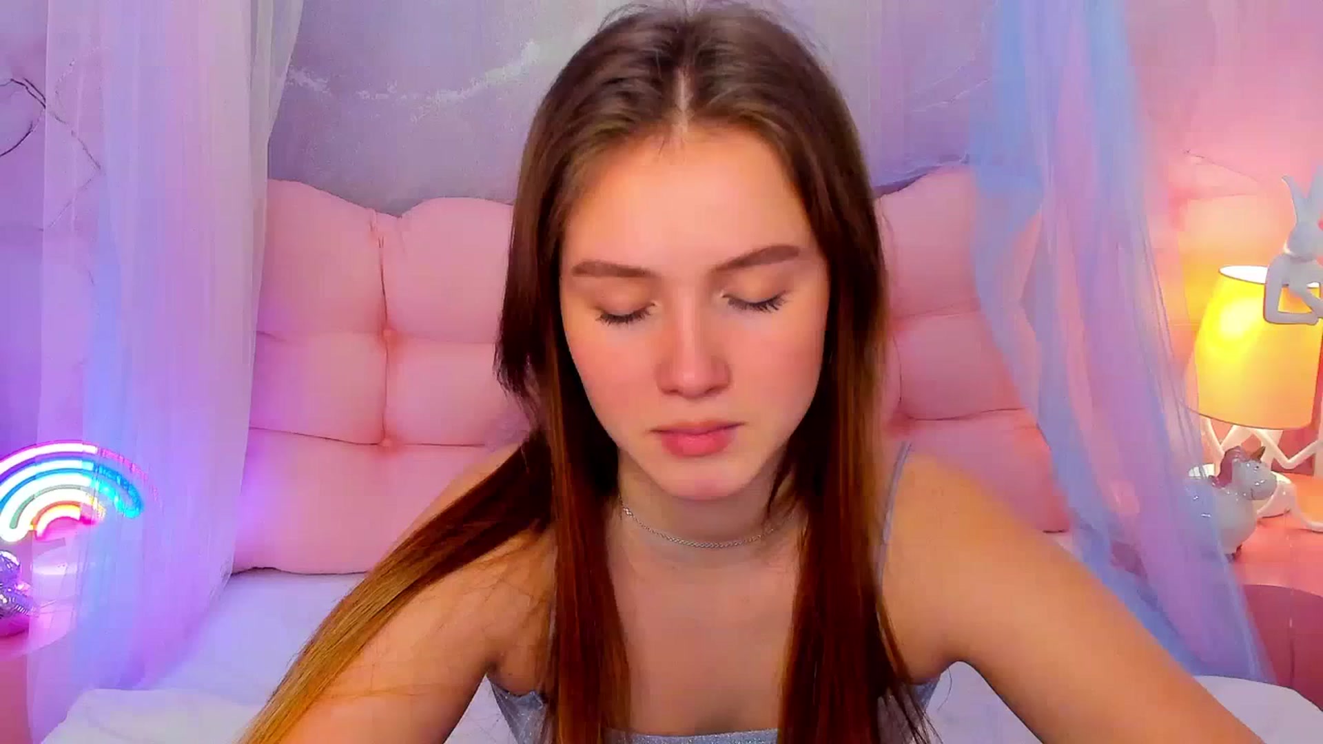 Gallery image thumbnail from Beatrizz's myfreecams stream on, 03/15/2026, 11:28 image 1 of 20
