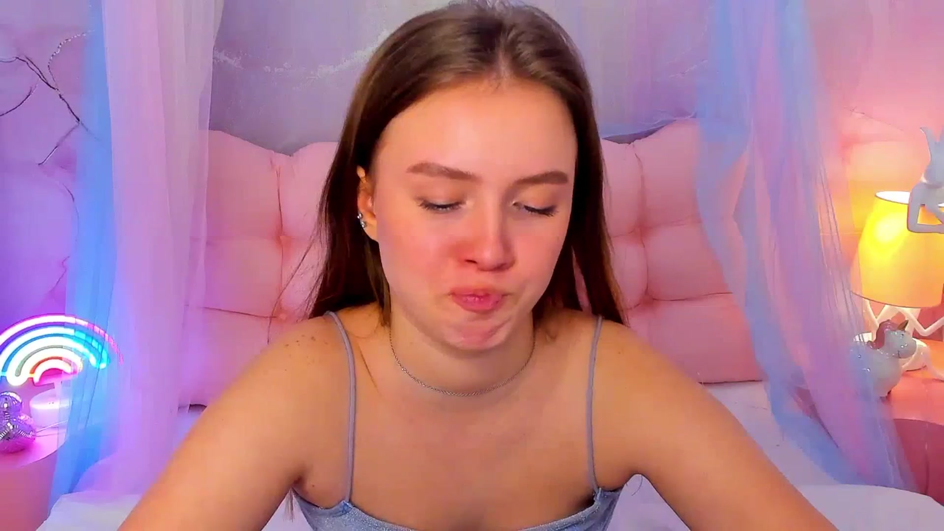 Gallery image thumbnail from Beatrizz's myfreecams stream on, 03/15/2026, 11:59 image 15 of 20