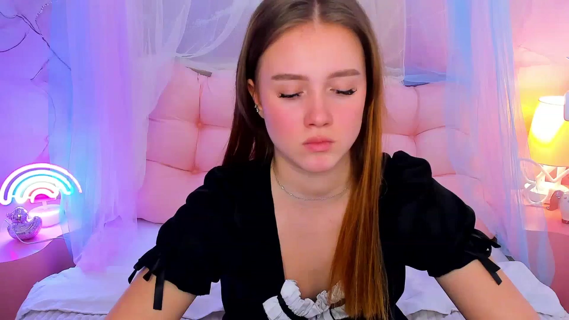 Gallery image thumbnail from Beatrizz's myfreecams stream on, 03/16/2026, 15:28 image 5 of 20