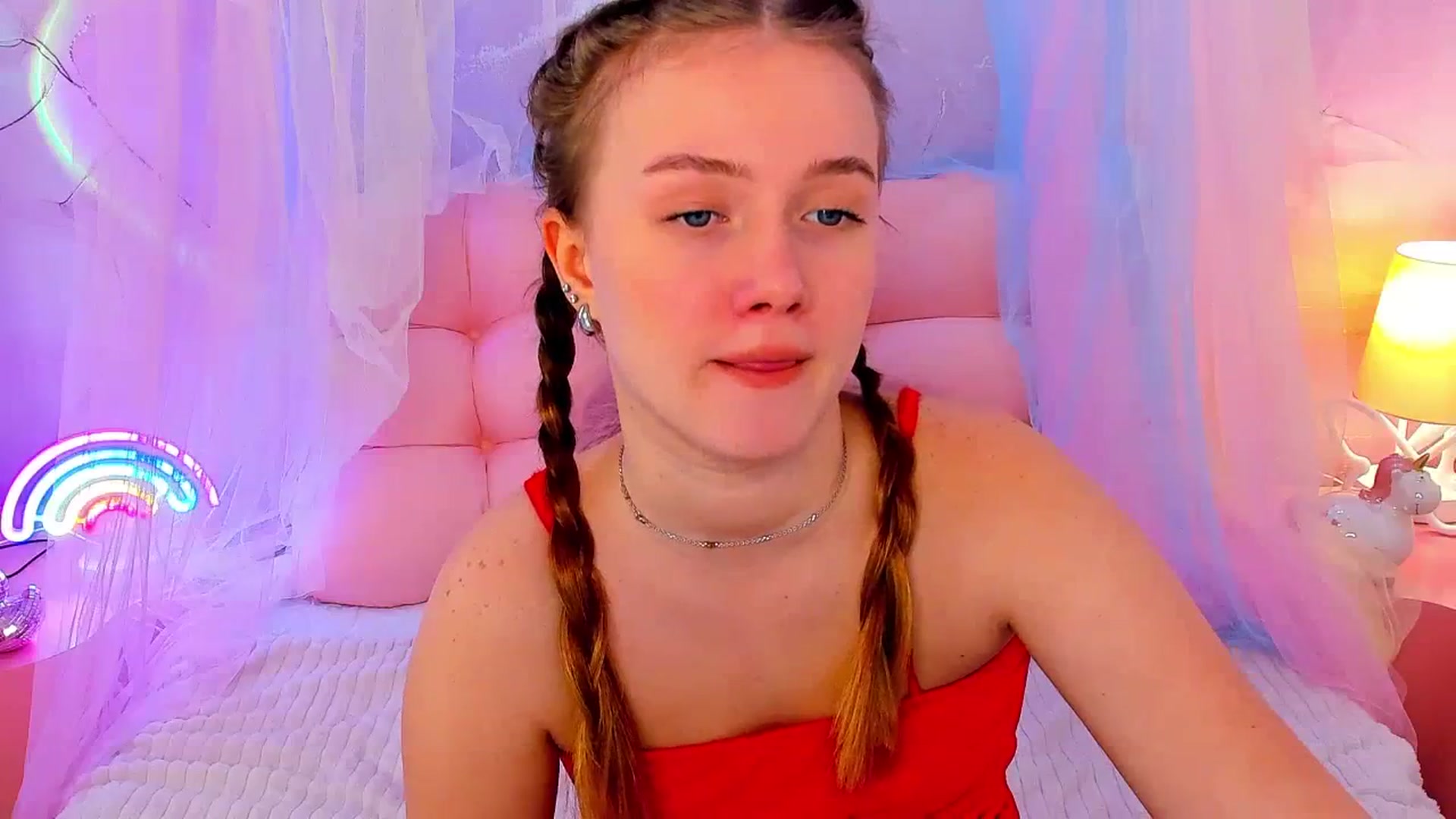 Gallery image thumbnail from Beatrizz's myfreecams stream on, 03/26/2026, 09:21 image 6 of 20