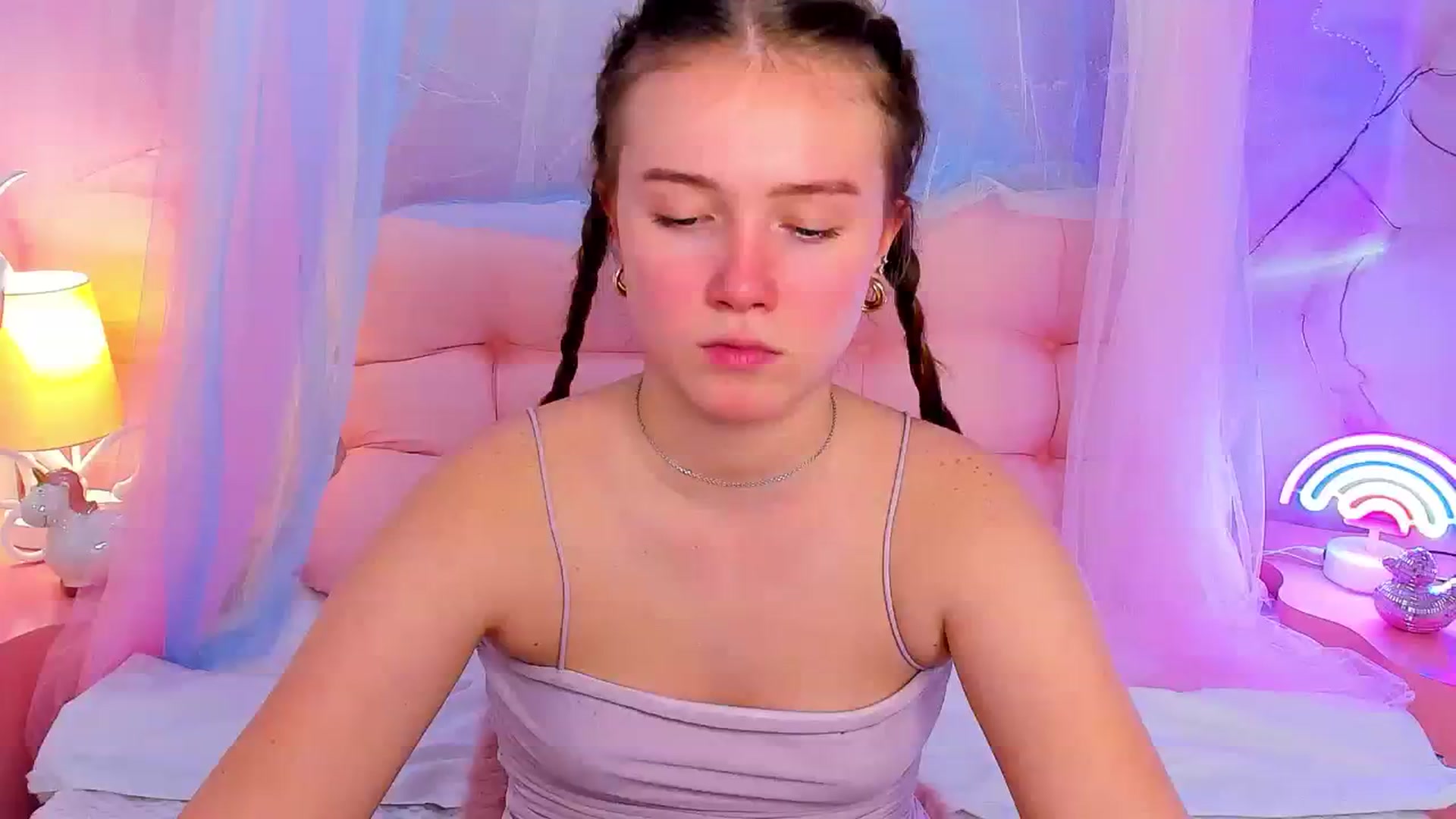Gallery image thumbnail from Beatrizz's myfreecams stream on, 03/30/2026, 15:56 image 6 of 20