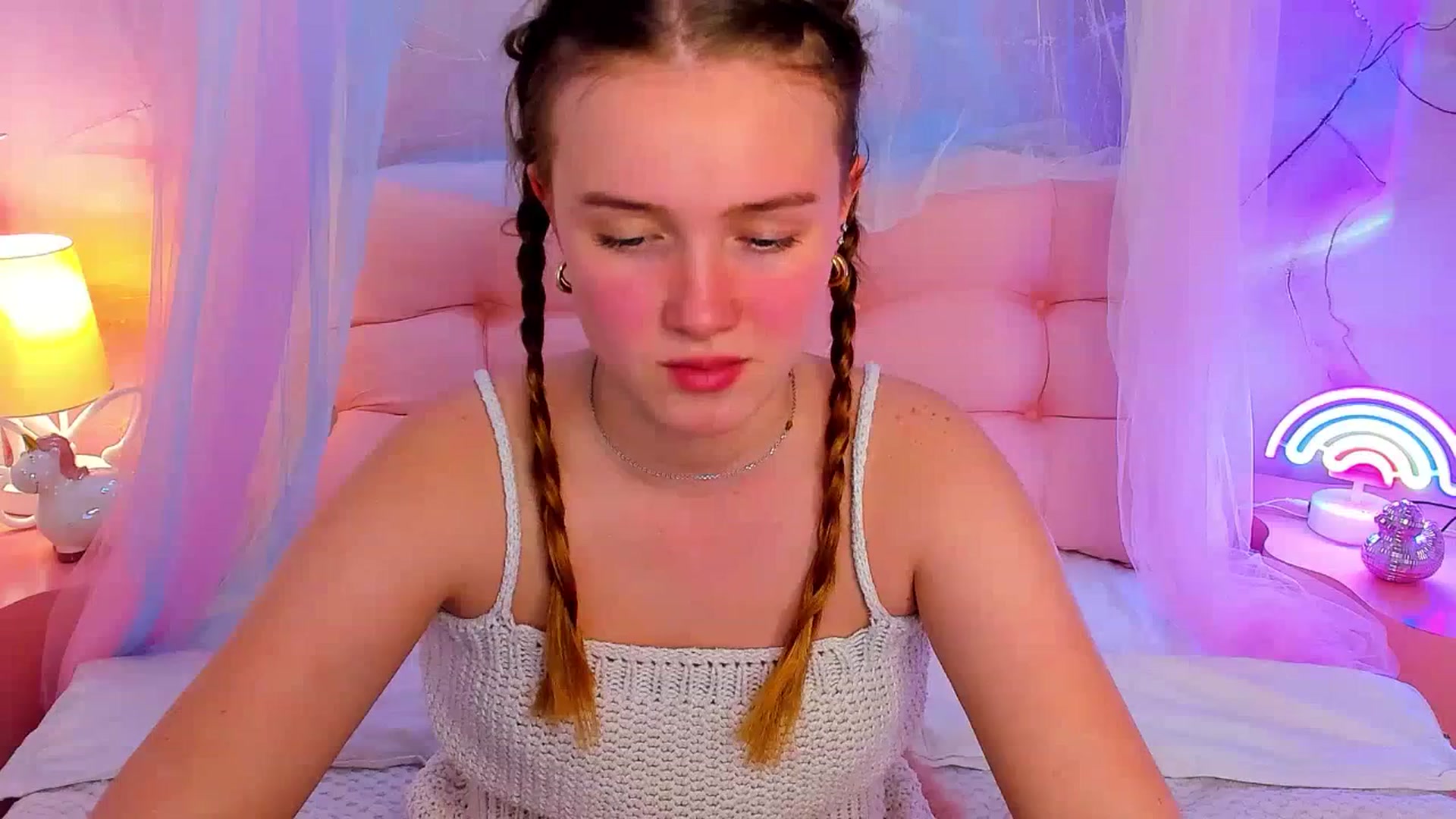 Gallery image thumbnail from Beatrizz's myfreecams stream on, 03/31/2026, 14:32 image 7 of 20