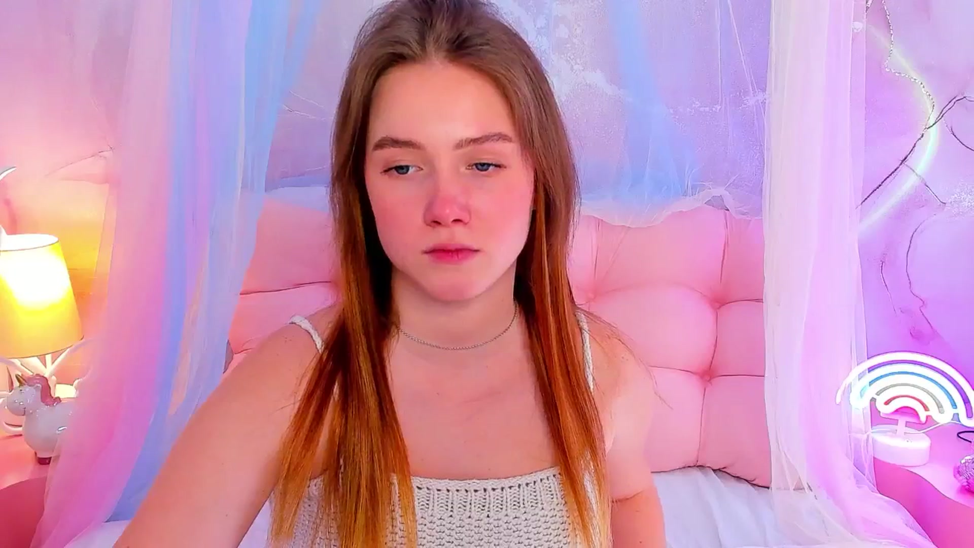 Gallery image thumbnail from Beatrizz's myfreecams stream on, 04/05/2026, 10:19 image 2 of 20