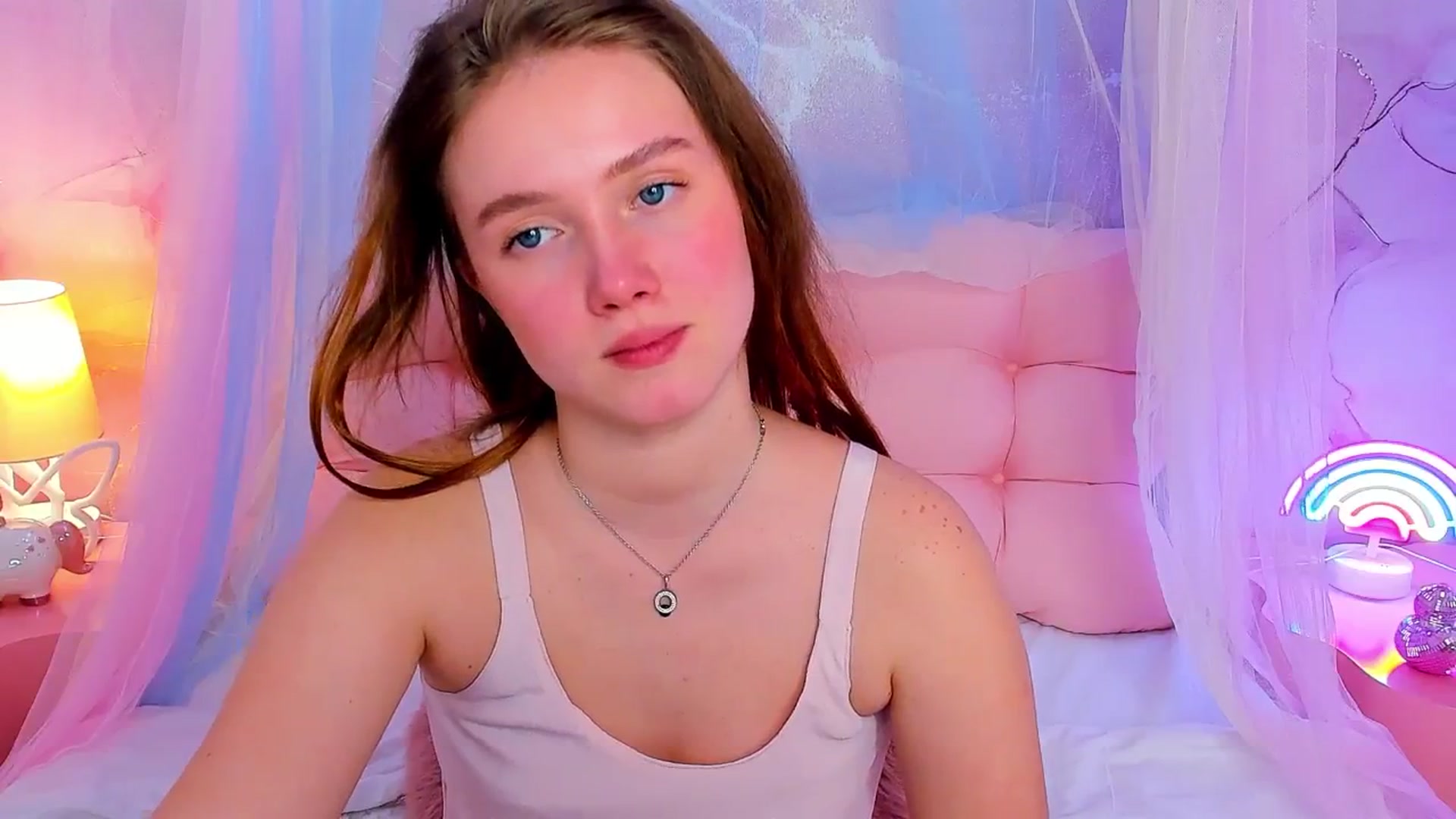 Gallery image thumbnail from Beatrizz's myfreecams stream on, 04/06/2026, 14:05 image 19 of 20