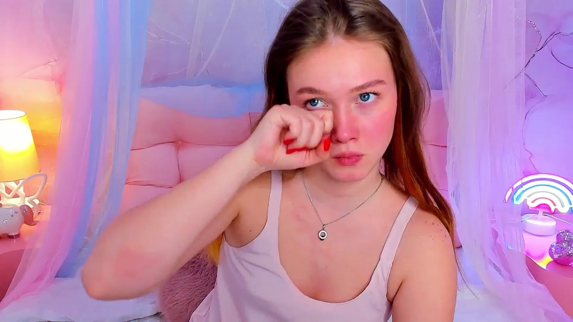 Gallery image thumbnail from Beatrizz's myfreecams stream on, 04/06/2026, 14:05 image 10 of 20