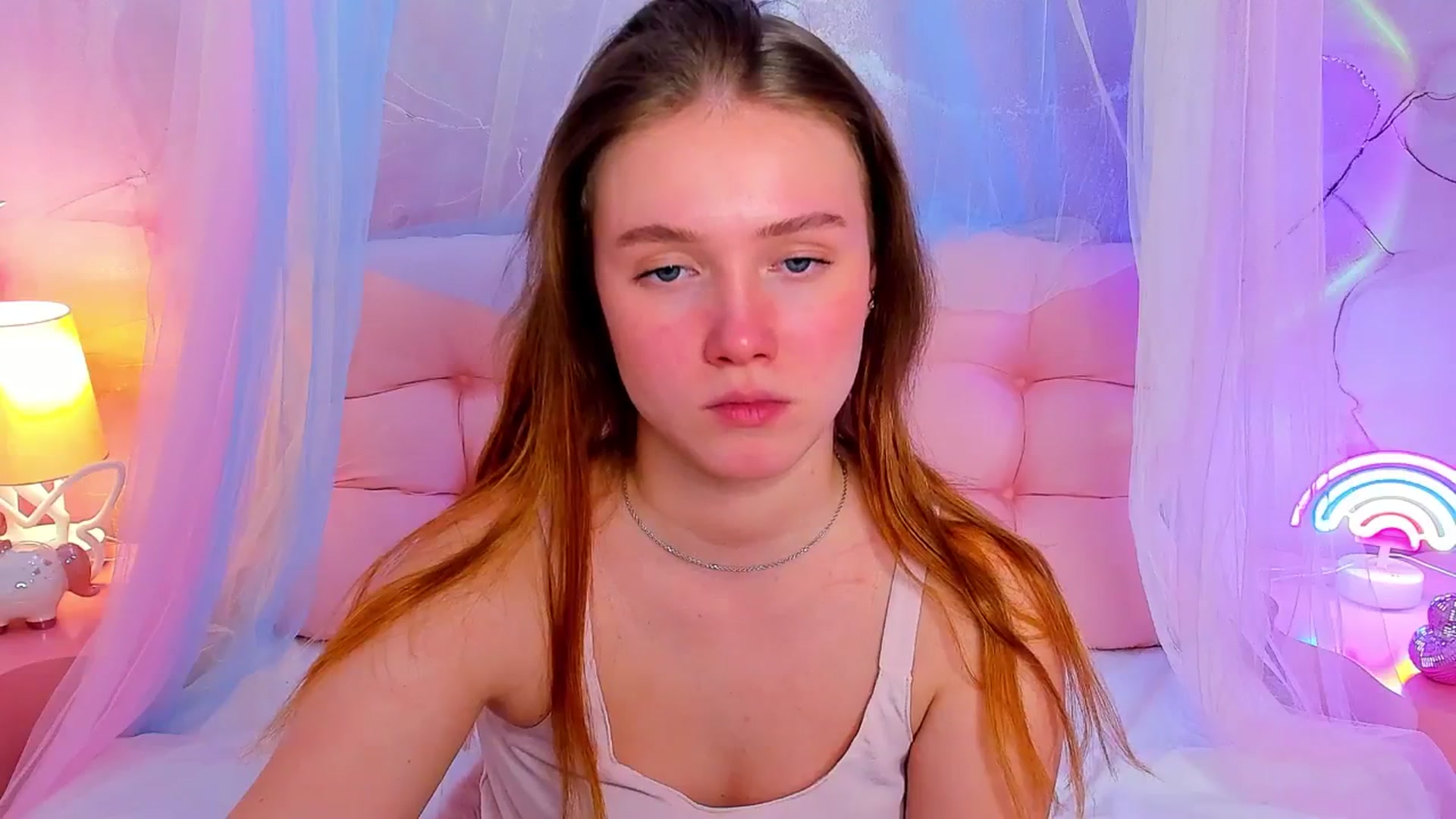 Gallery image thumbnail from Beatrizz's myfreecams stream on, 04/06/2026, 17:18 image 19 of 20