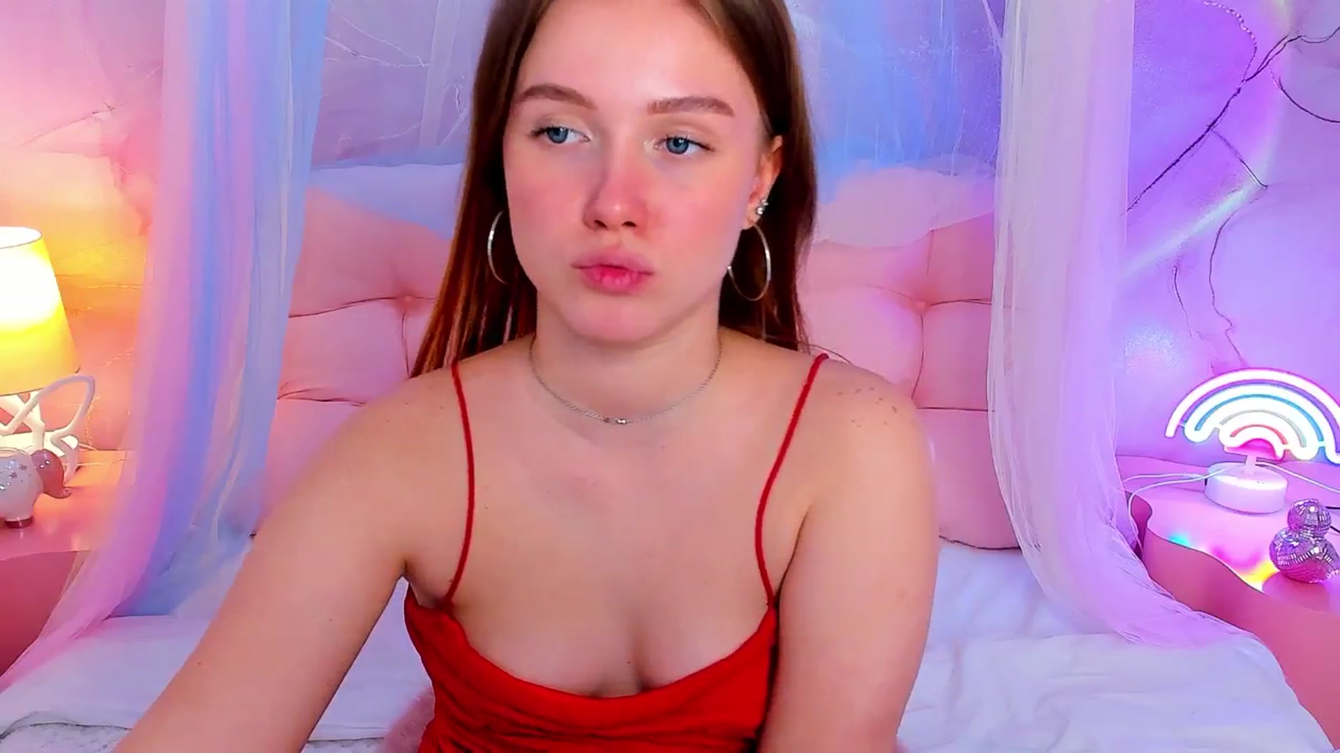 Gallery image thumbnail from Beatrizz's myfreecams stream on, 04/07/2026, 13:21 image 11 of 20