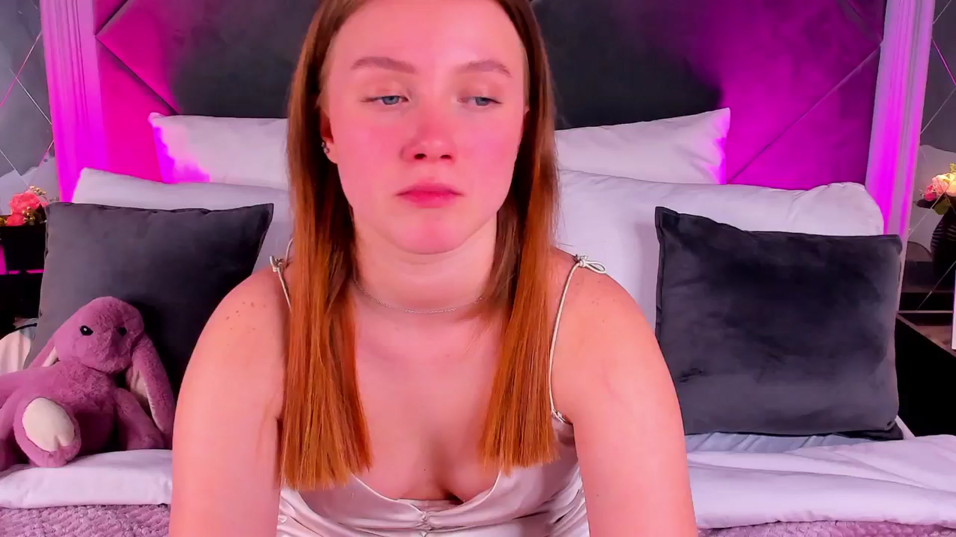 Gallery image thumbnail from Beatrizz's myfreecams stream on, 04/09/2026, 14:19 image 12 of 20