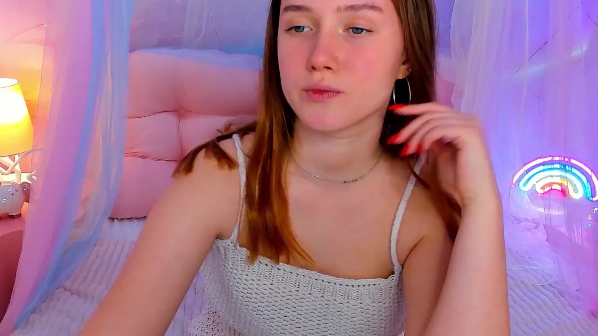 Gallery image thumbnail from Beatrizz's myfreecams stream on, 04/13/2026, 13:24 image 5 of 20
