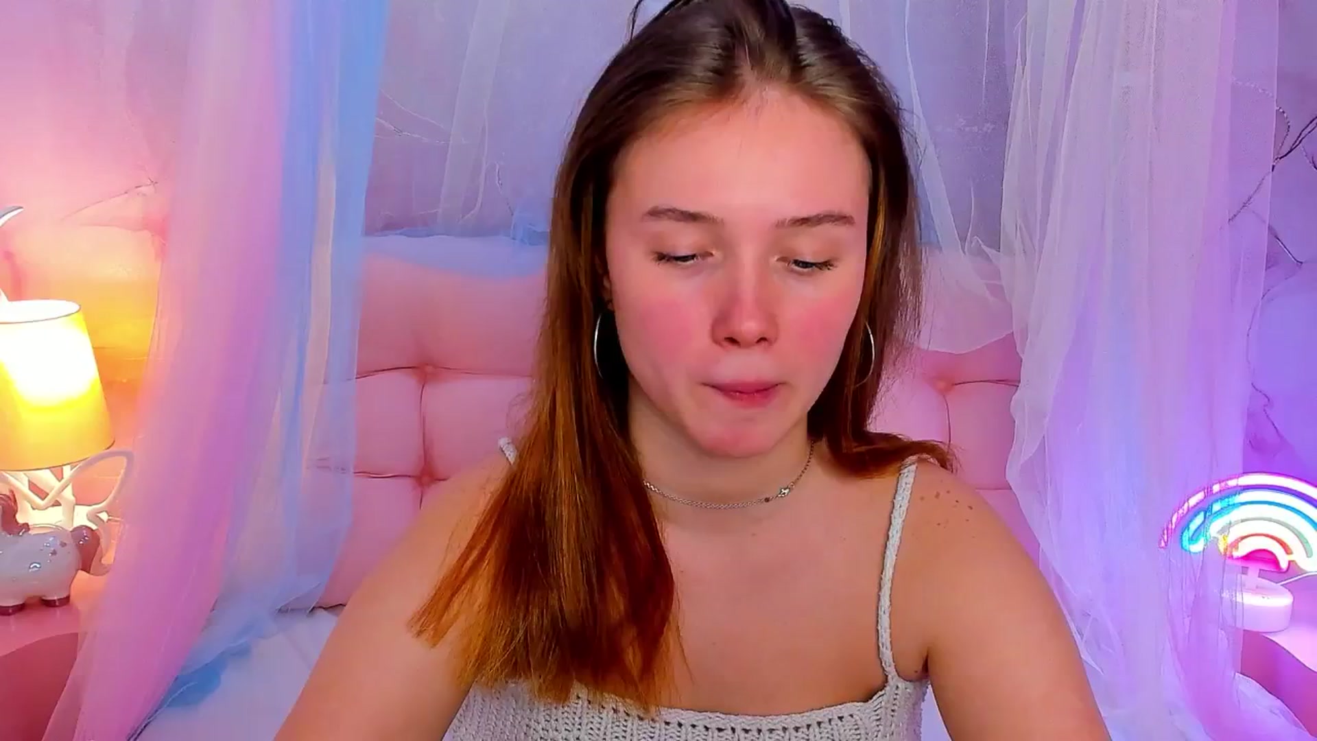 Gallery image thumbnail from Beatrizz's myfreecams stream on, 04/13/2026, 16:59 image 8 of 20