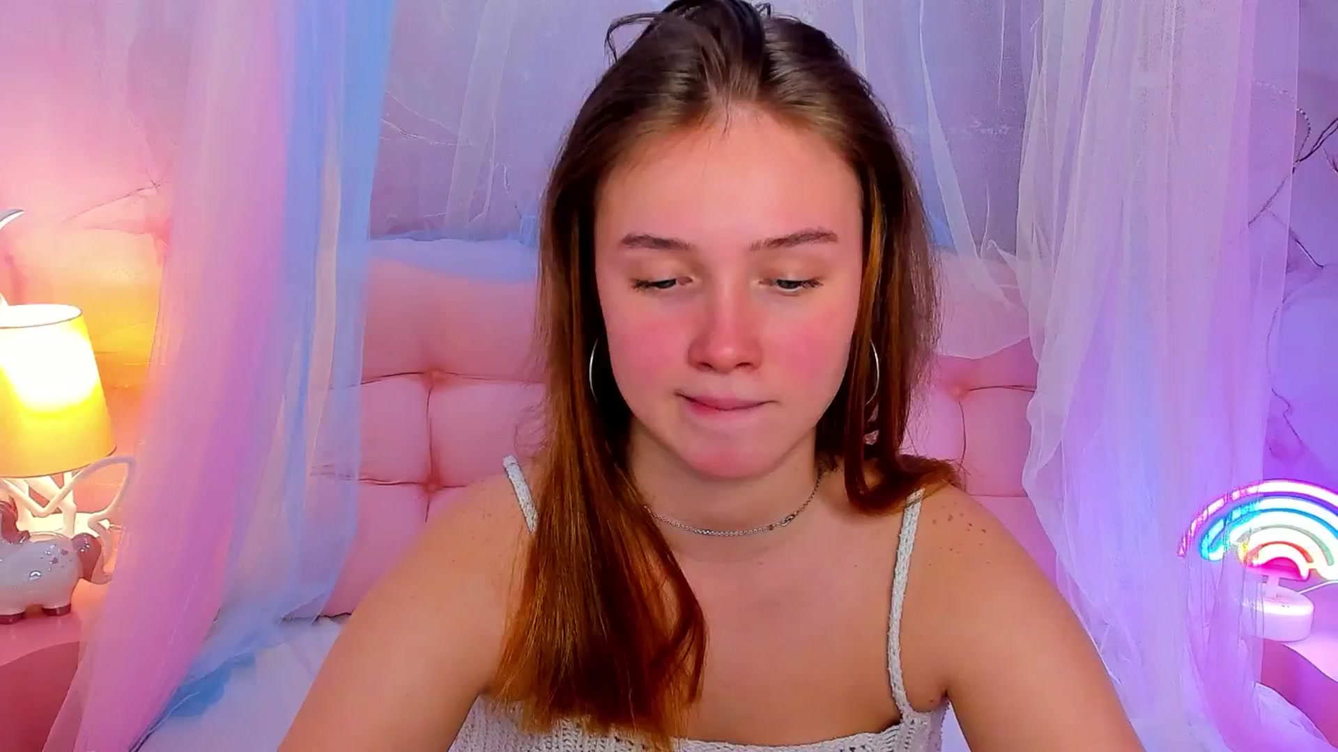 Gallery image thumbnail from Beatrizz's myfreecams stream on, 04/13/2026, 16:59 image 15 of 20