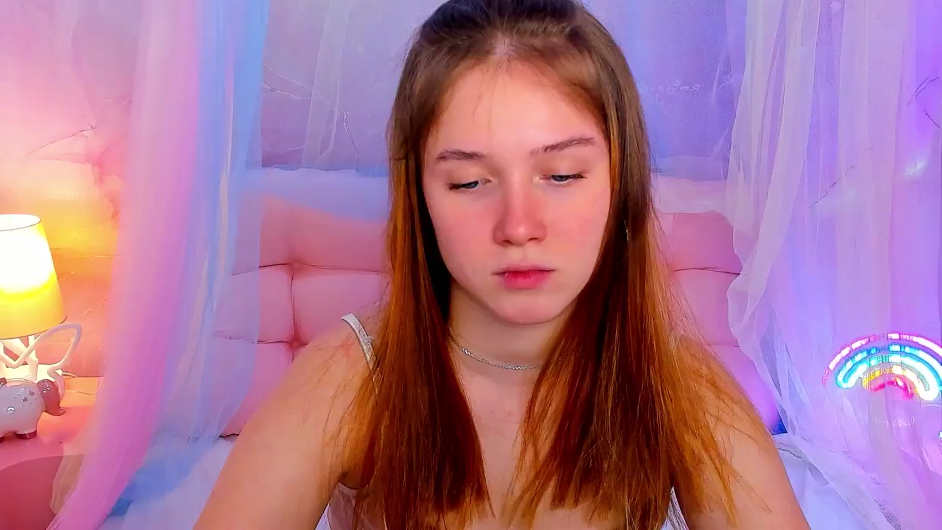 Gallery image thumbnail from Beatrizz's myfreecams stream on, 04/14/2026, 14:26 image 16 of 20