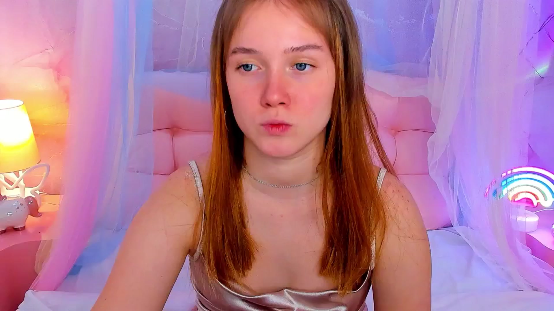 Gallery image thumbnail from Beatrizz's myfreecams stream on, 04/14/2026, 14:55 image 7 of 20