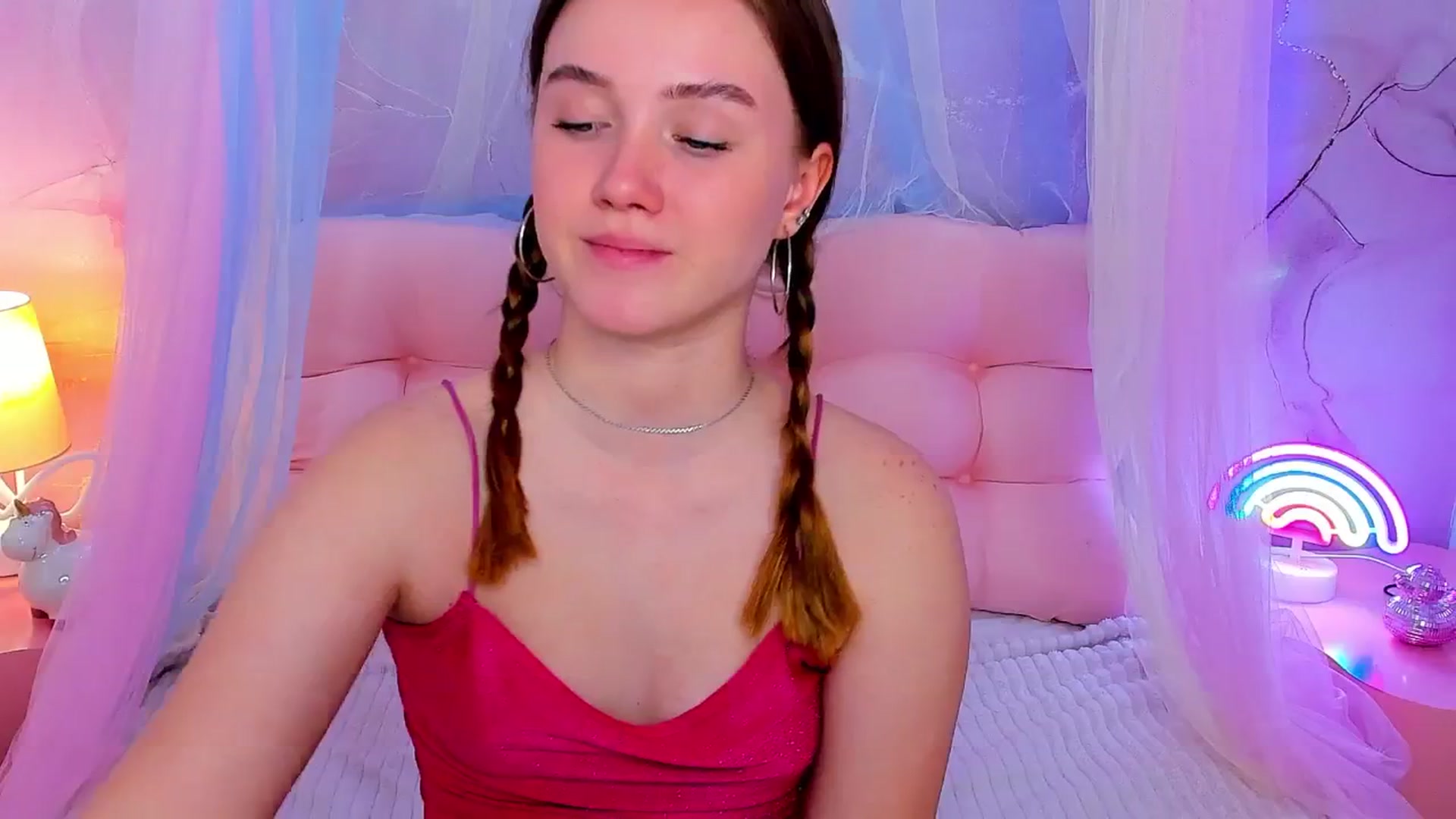 Gallery image thumbnail from Beatrizz's myfreecams stream on, 04/20/2026, 13:20 image 19 of 20