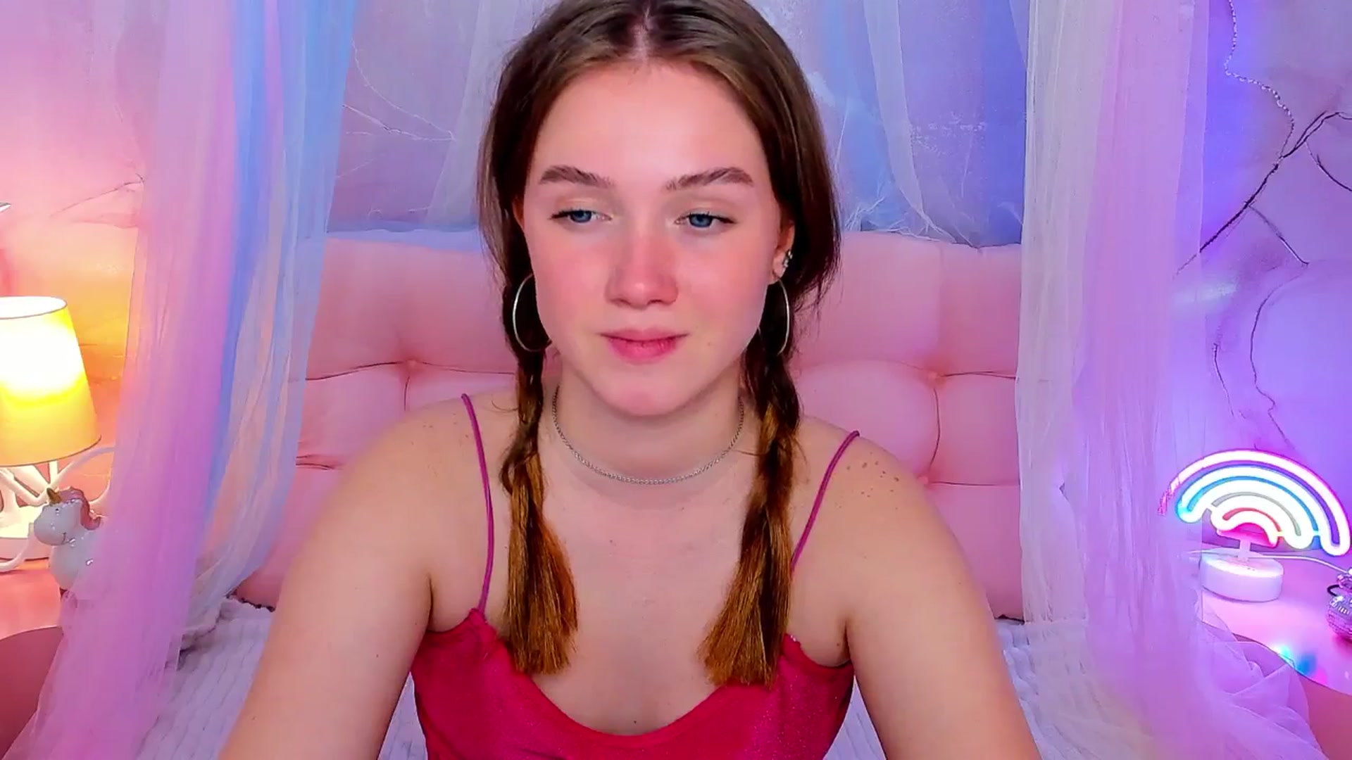 Gallery image thumbnail from Beatrizz's myfreecams stream on, 04/20/2026, 14:58 image 5 of 20