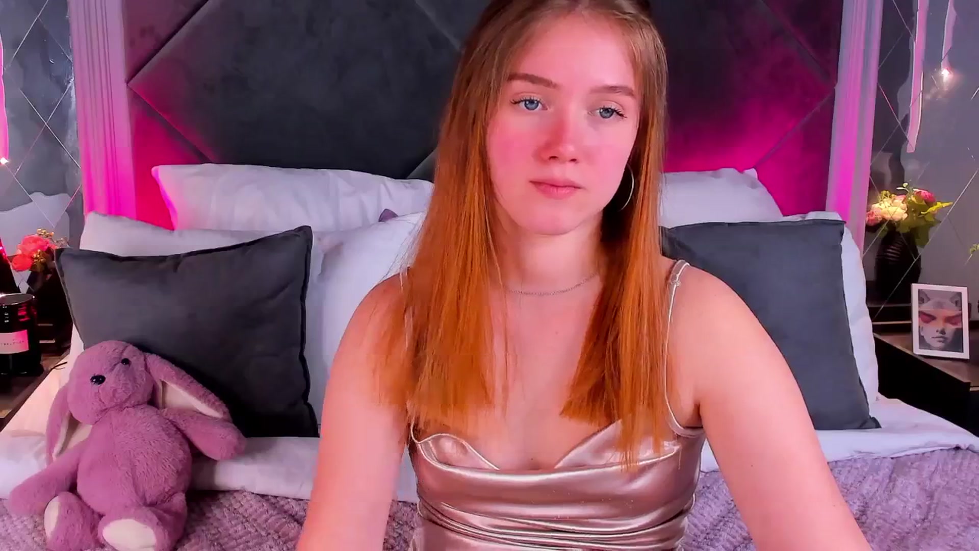 Gallery image thumbnail from Beatrizz's myfreecams stream on, 04/22/2026, 14:24 image 11 of 20
