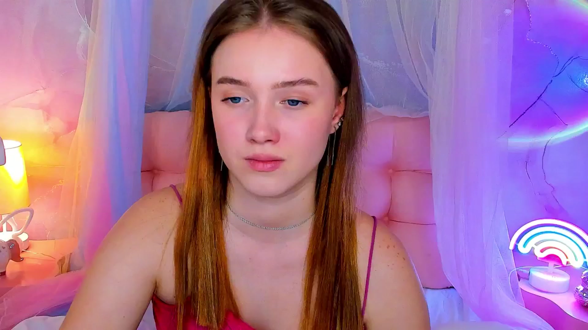 Gallery image thumbnail from Beatrizz's myfreecams stream on, 04/27/2026, 13:40 image 4 of 20