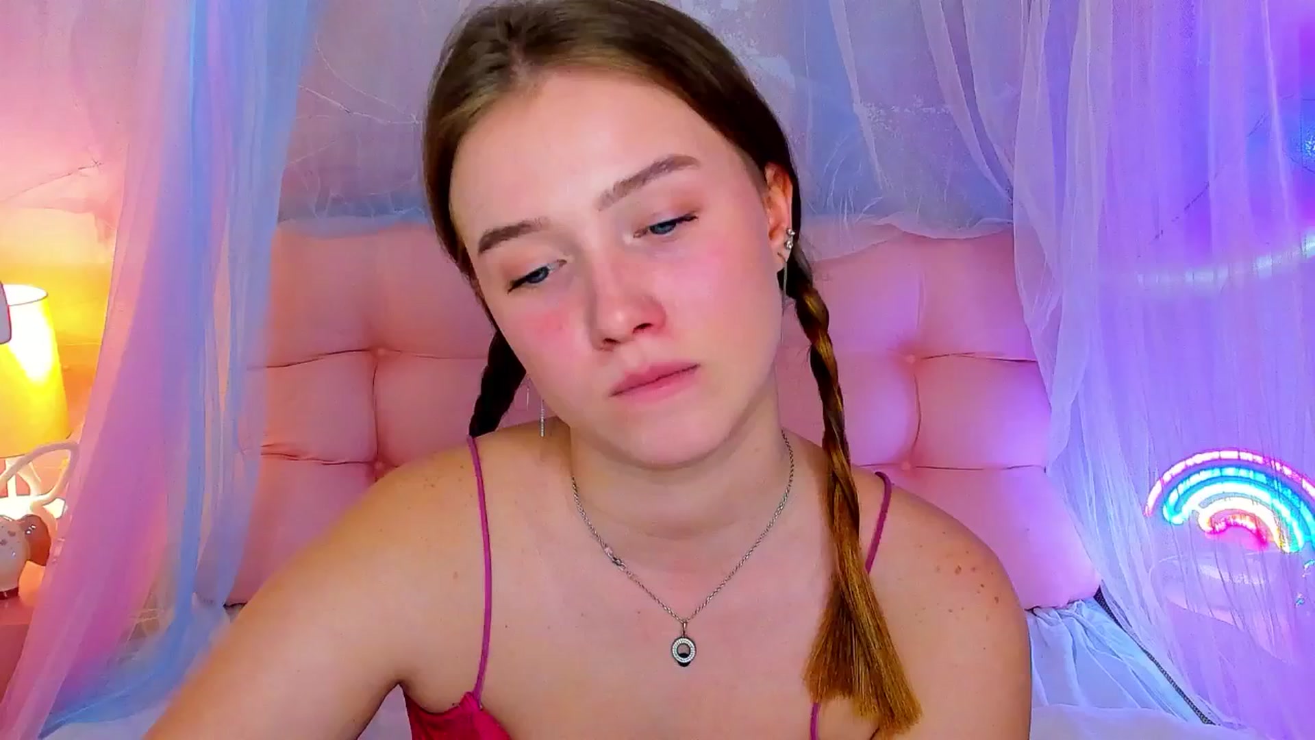 Gallery image thumbnail from Beatrizz's myfreecams stream on, 04/27/2026, 18:18 image 8 of 20