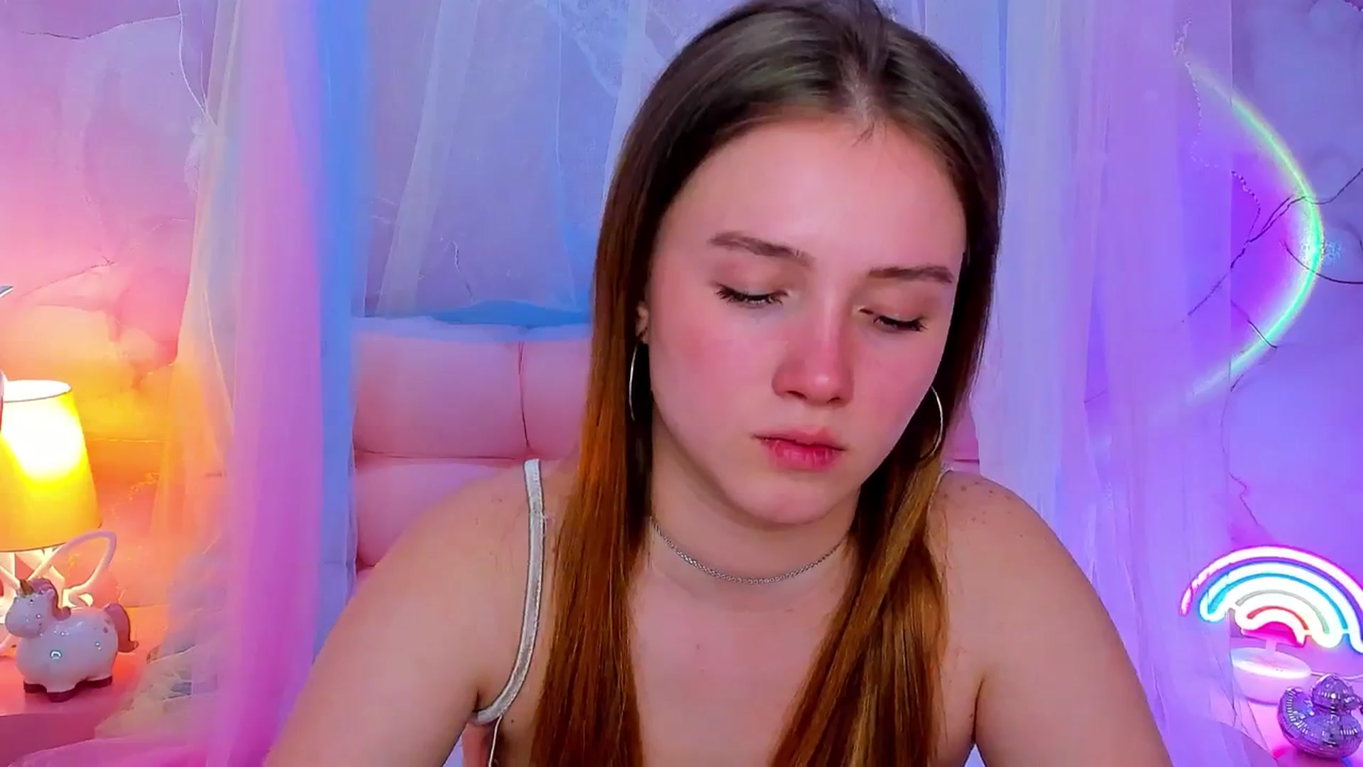 Gallery image thumbnail from Beatrizz's myfreecams stream on, 05/04/2026, 15:14 image 16 of 20