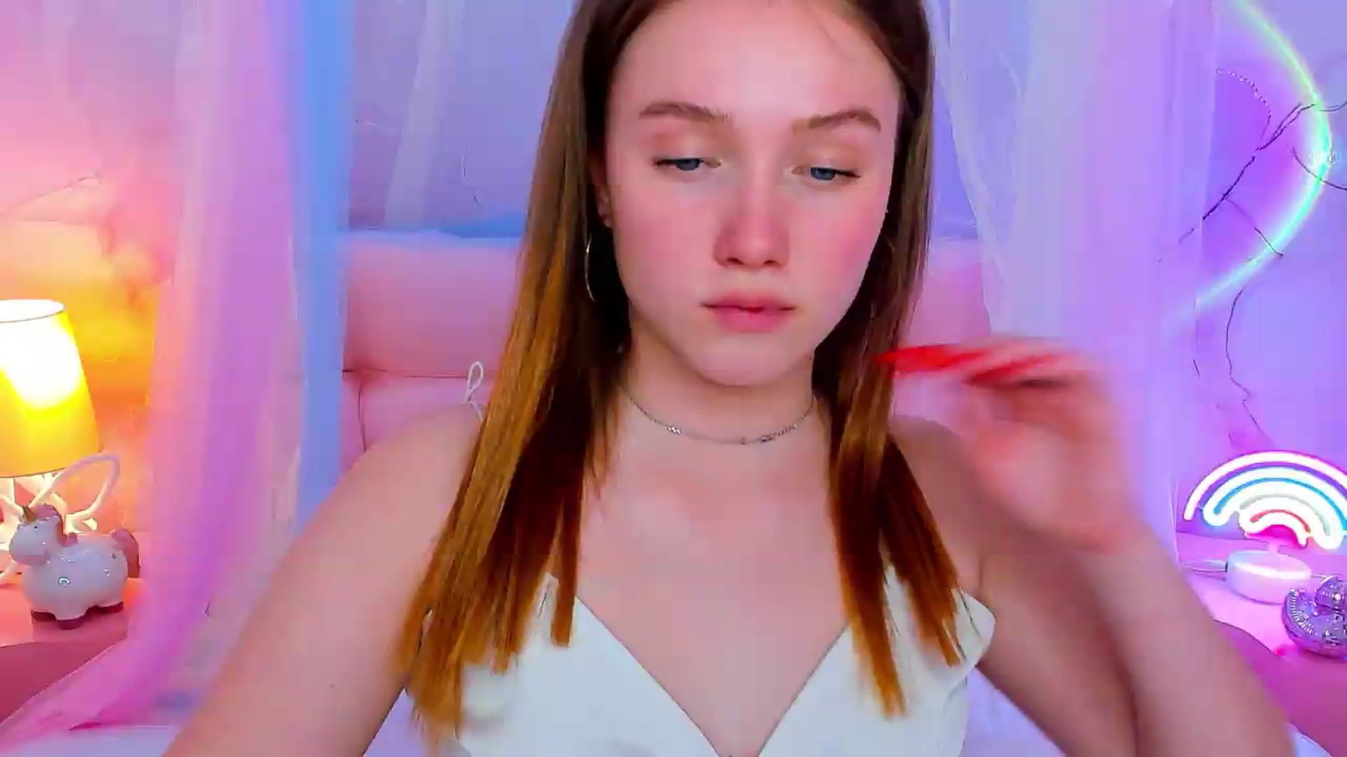 Gallery image thumbnail from Beatrizz's myfreecams stream on, 05/05/2026, 13:16 image 11 of 20