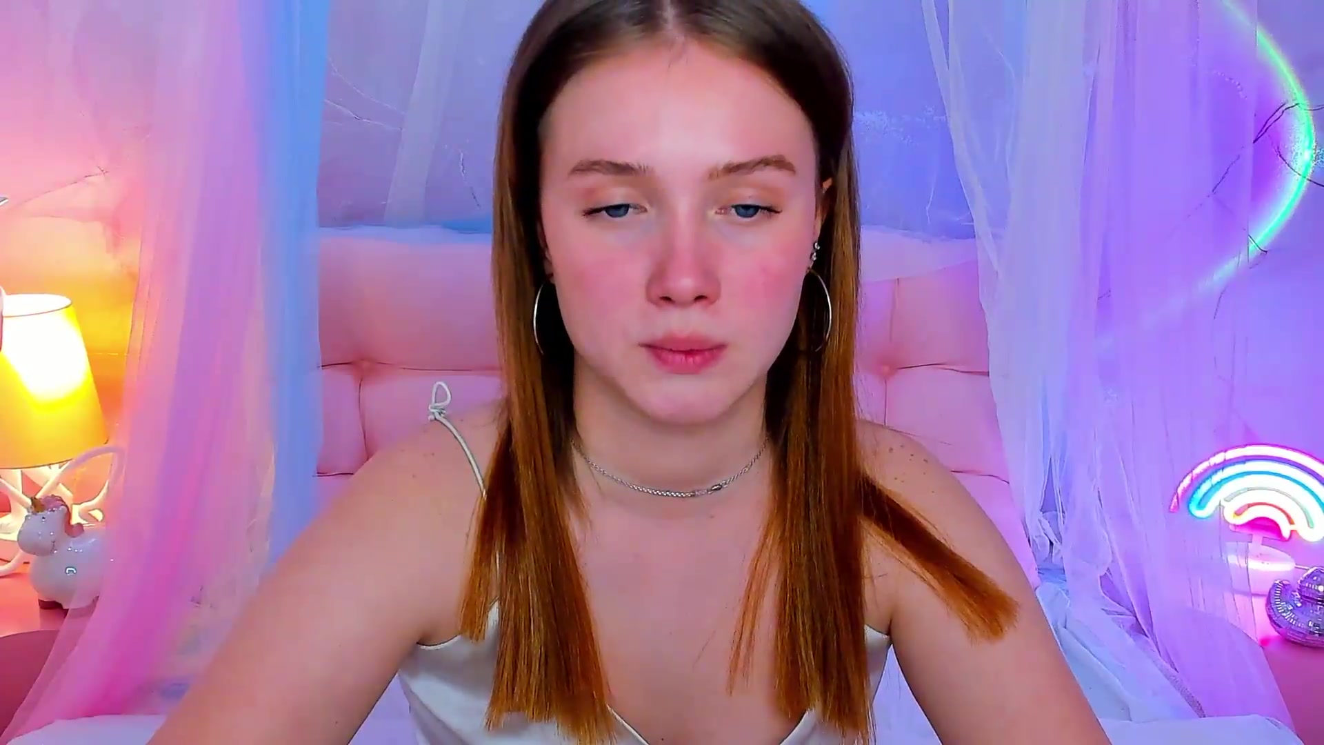Gallery image thumbnail from Beatrizz's myfreecams stream on, 05/05/2026, 15:24 image 14 of 20