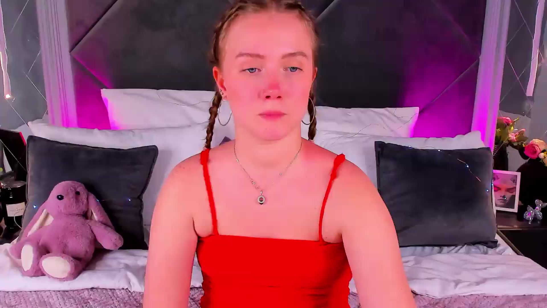 Gallery image thumbnail from Beatrizz's myfreecams stream on, 05/07/2026, 17:13 image 20 of 20