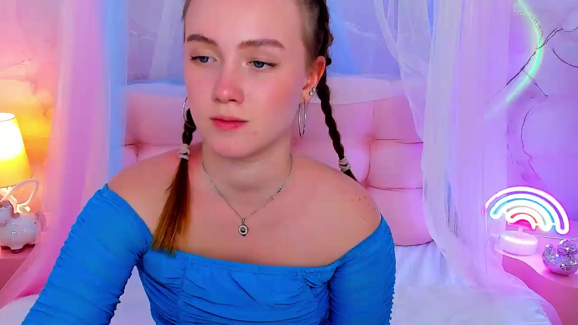 Gallery image thumbnail from Beatrizz's myfreecams stream on, 05/08/2026, 07:54 image 15 of 20