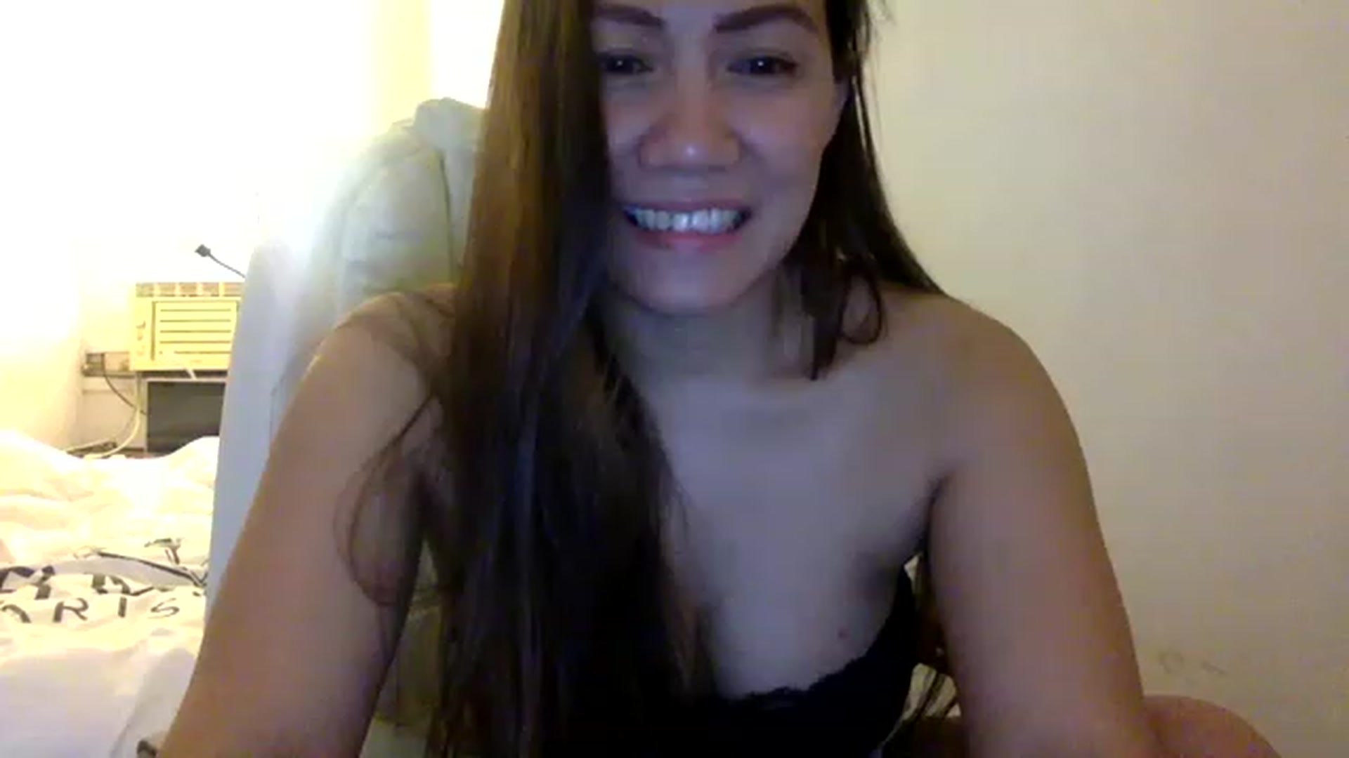 Gallery image thumbnail from Beauteousbabe's myfreecams stream on, 05/27/2023, 15:55 image 19 of 20