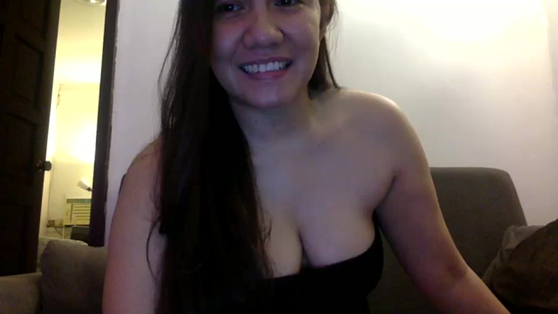 Gallery image thumbnail from Beauteousbabe's myfreecams stream on, 09/30/2023, 16:09 image 8 of 20