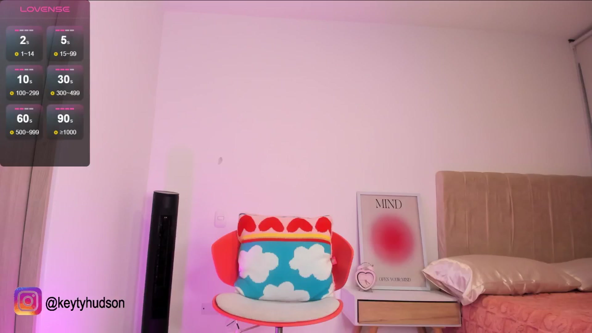 Gallery image thumbnail from BeautyAngel18's myfreecams stream on, 07/12/2024, 01:19 image 9 of 20