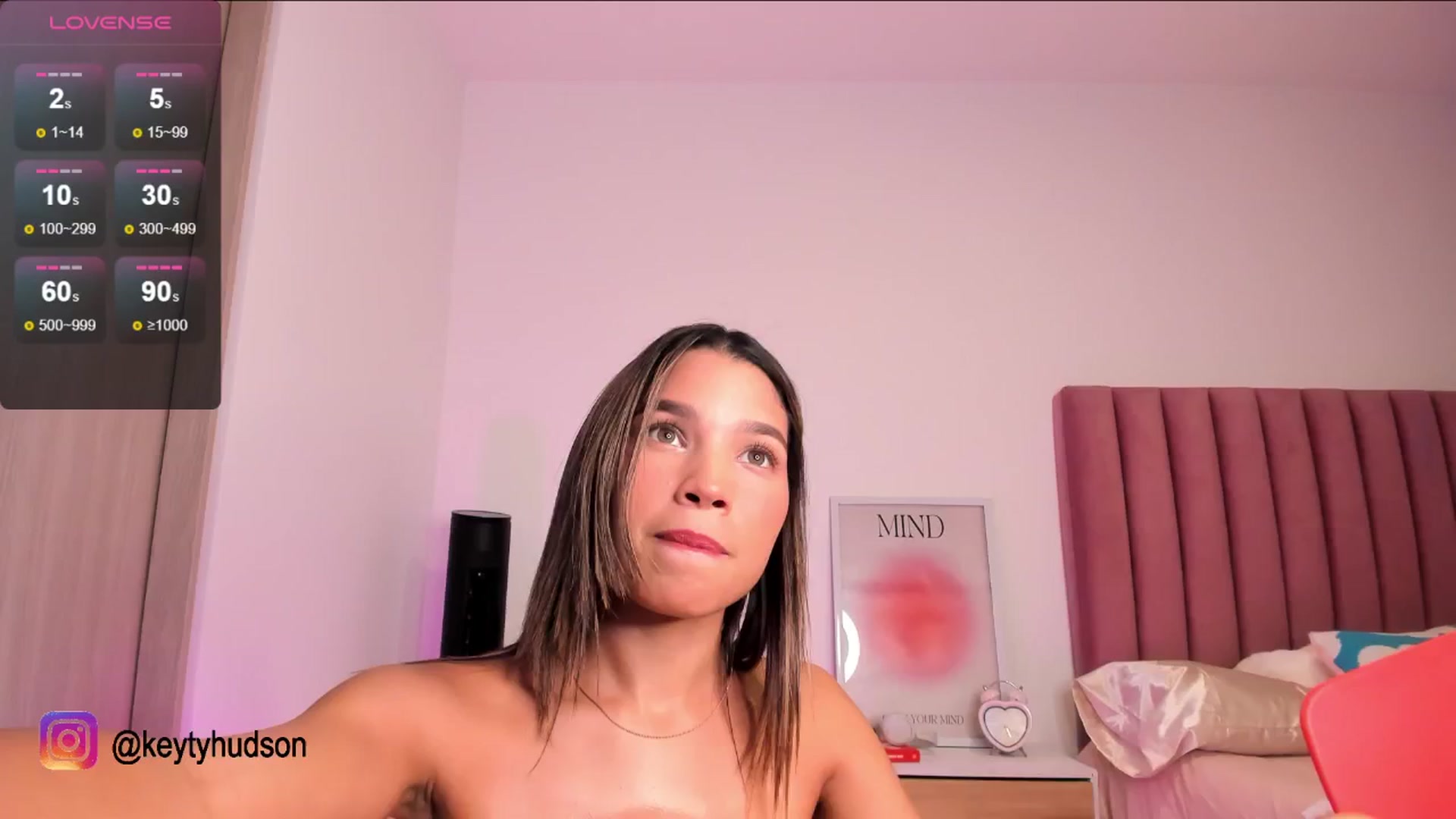 Gallery image thumbnail from BeautyAngel18's myfreecams stream on, 07/23/2024, 01:28 image 19 of 20