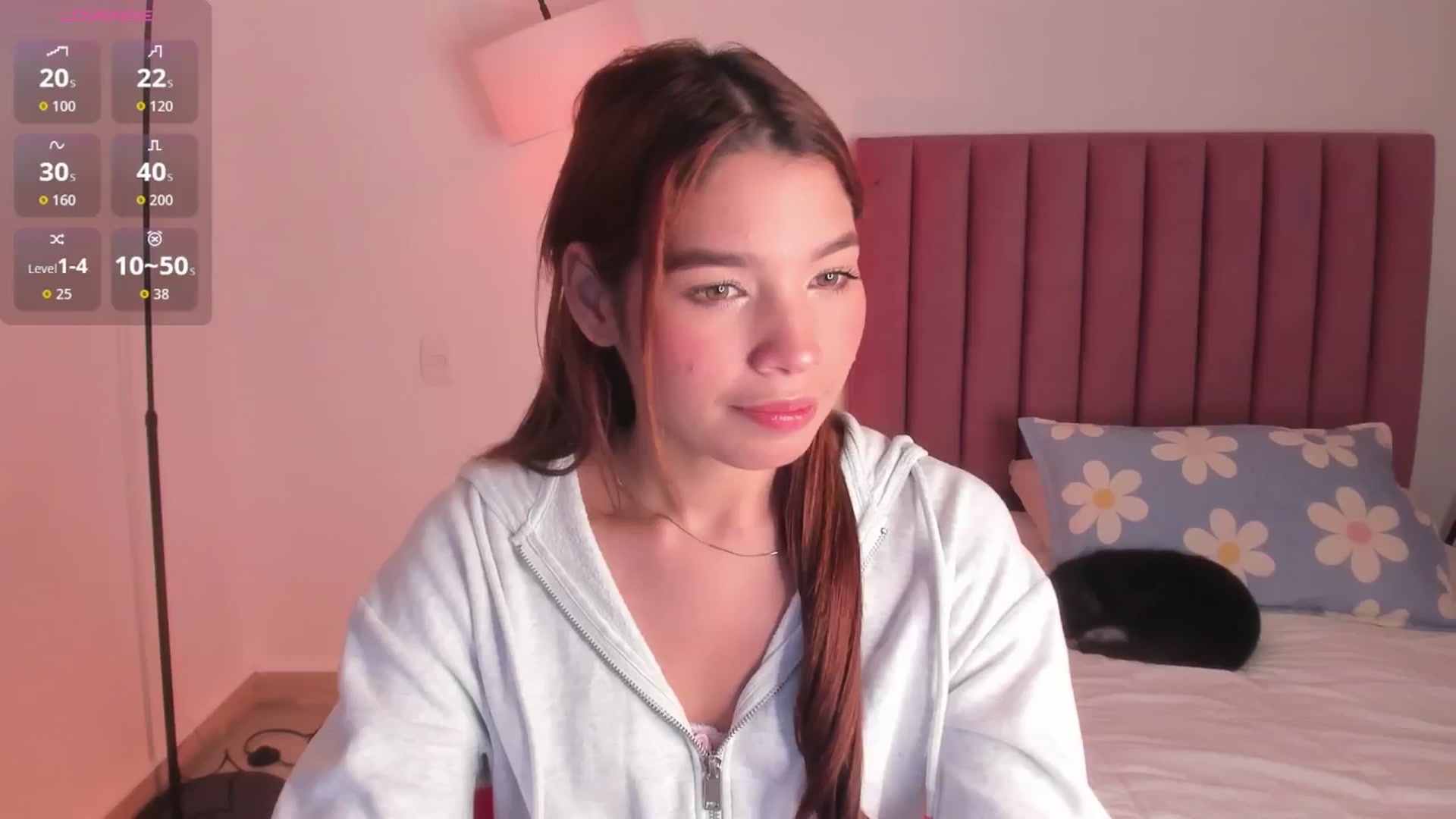 Gallery image thumbnail from BeautyAngel18's myfreecams stream on, 10/27/2025, 23:12 image 4 of 20