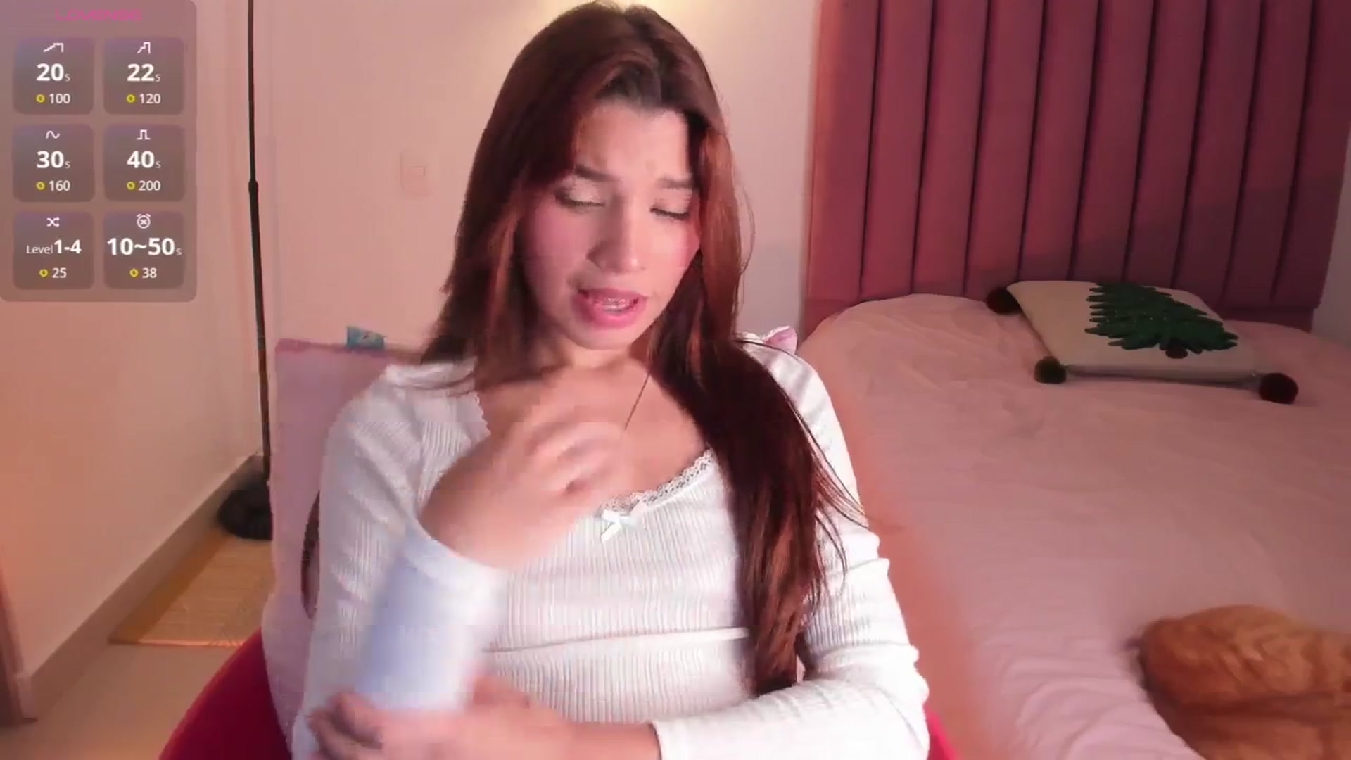 Gallery image thumbnail from BeautyAngel18's myfreecams stream on, 12/17/2025, 07:10 image 7 of 20
