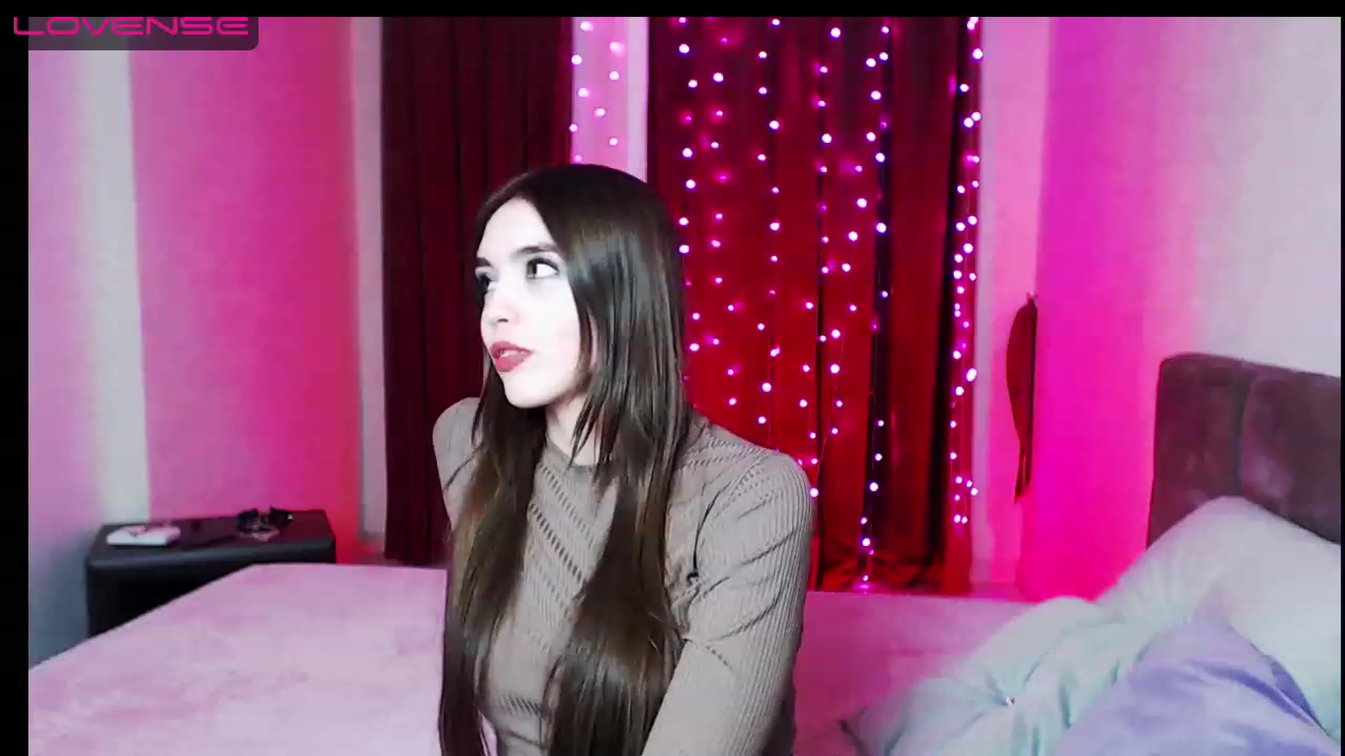 Gallery image thumbnail from Beauty_Mila9's myfreecams stream on, 05/01/2023, 11:57 image 18 of 20
