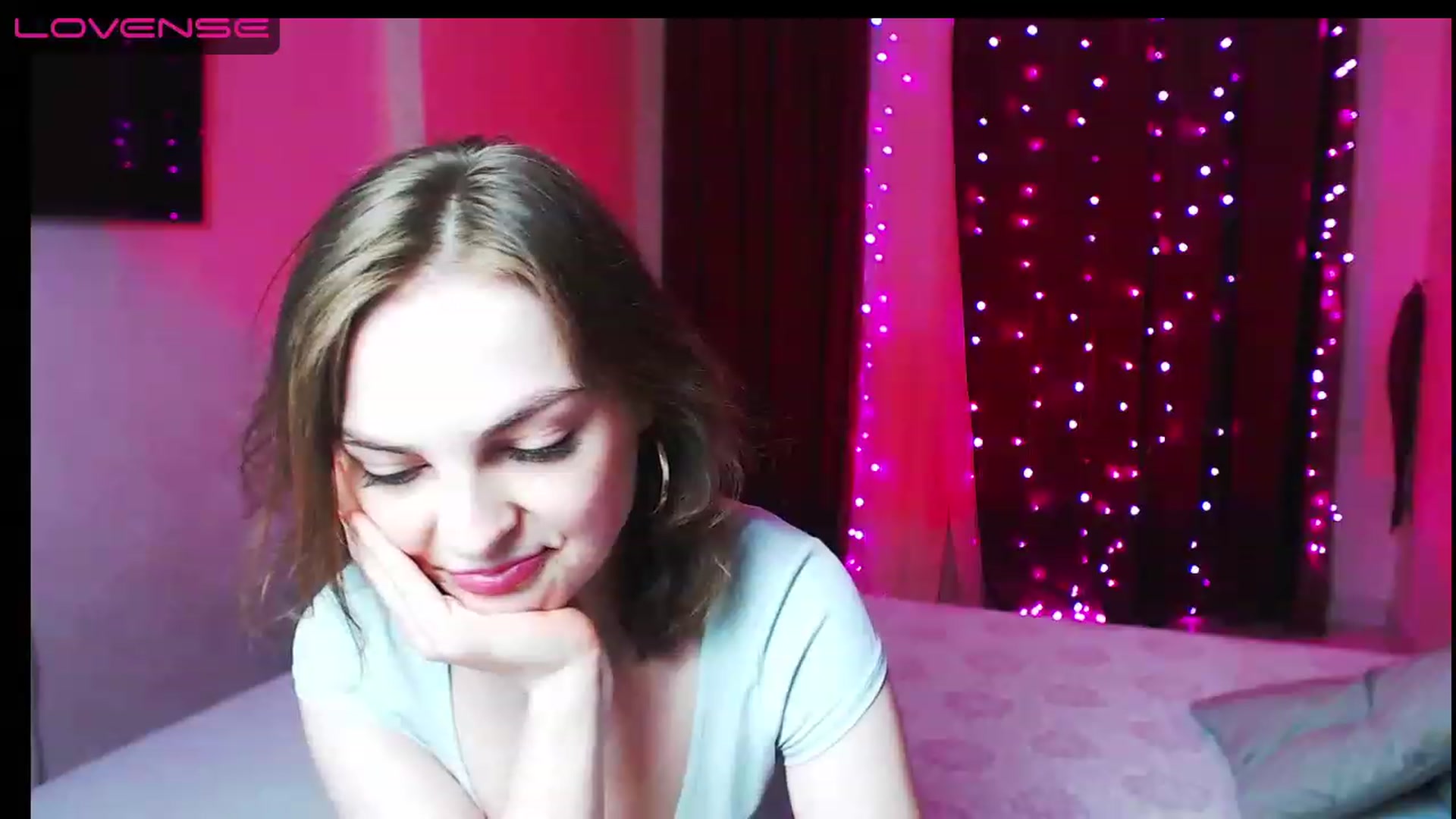 Gallery image thumbnail from Beauty_Mila9's myfreecams stream on, 05/02/2023, 14:05 image 13 of 20