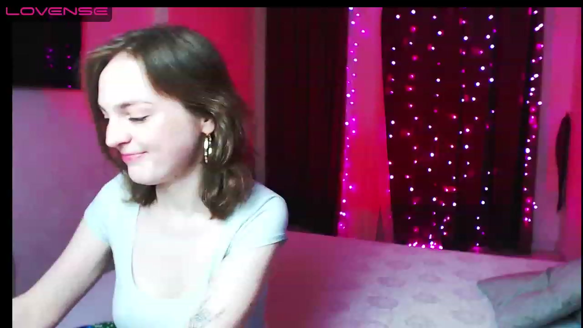Gallery image thumbnail from Beauty_Mila9's myfreecams stream on, 05/02/2023, 14:05 image 14 of 20