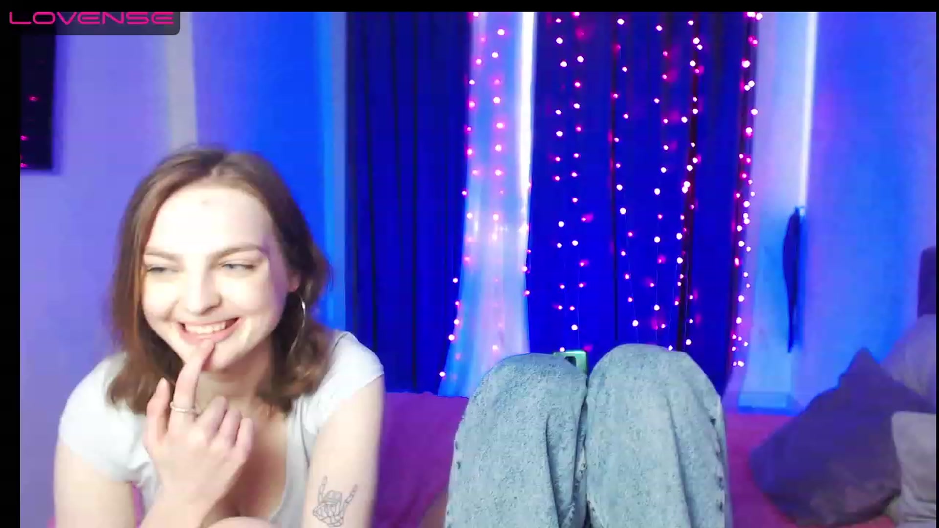 Gallery image thumbnail from Beauty_Mila9's myfreecams stream on, 05/14/2023, 12:53 image 19 of 20