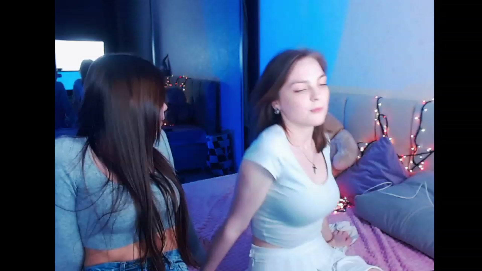 Gallery image thumbnail from Beauty_Mila9's myfreecams stream on, 05/16/2023, 18:22 image 16 of 20