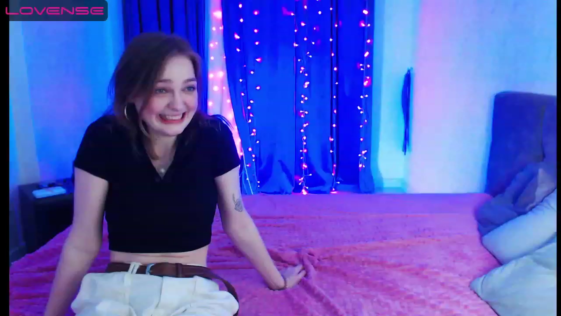 Gallery image thumbnail from Beauty_Mila9's myfreecams stream on, 05/31/2023, 13:53 image 7 of 20
