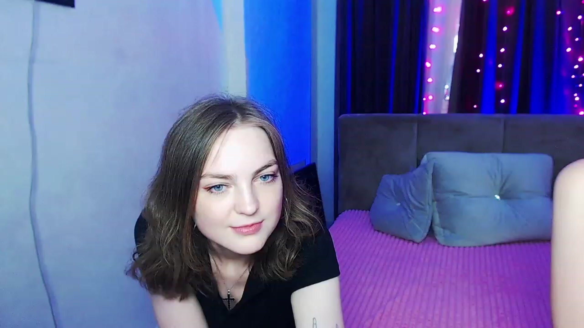 Gallery image thumbnail from Beauty_Mila9's myfreecams stream on, 06/16/2023, 12:29 image 15 of 20