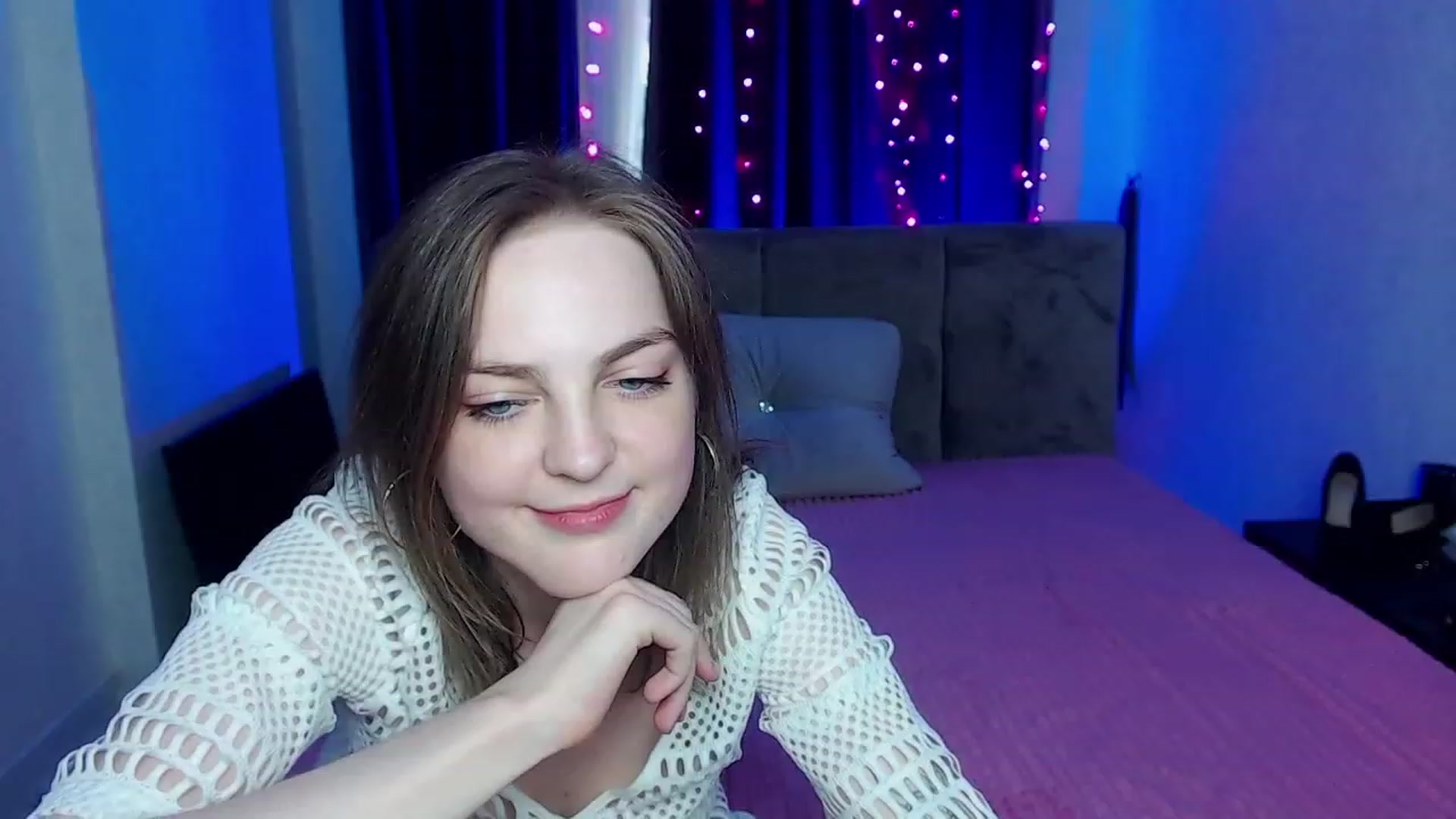 Gallery image thumbnail from Beauty_Mila9's myfreecams stream on, 06/17/2023, 09:21 image 11 of 20